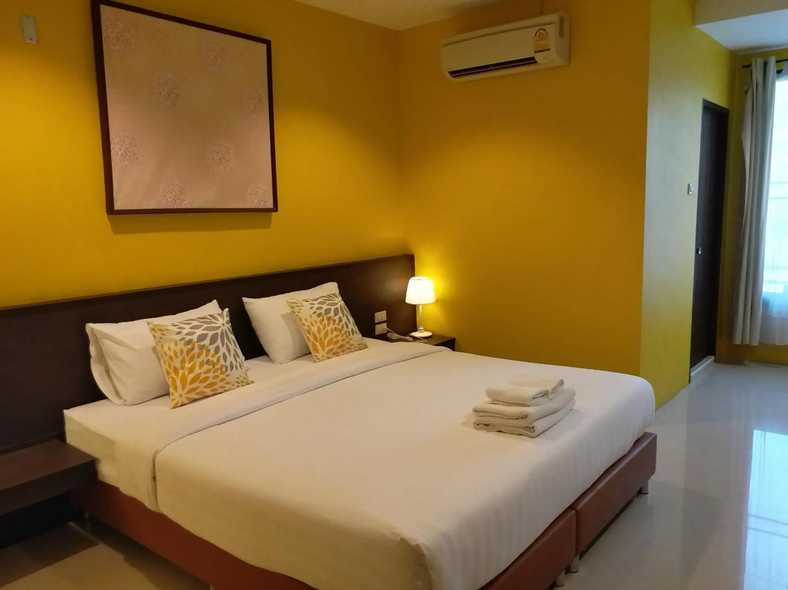 Superior Double Room in Sand Paisan Resort Superior Double Room in Sand Paisan Resort