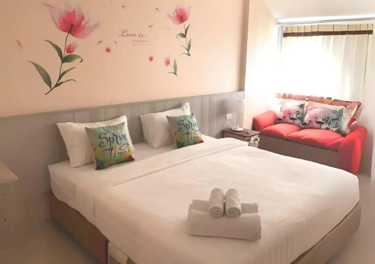 Standard Double Room in Sand Paisan Resort Standard Double Room in Sand Paisan Resort