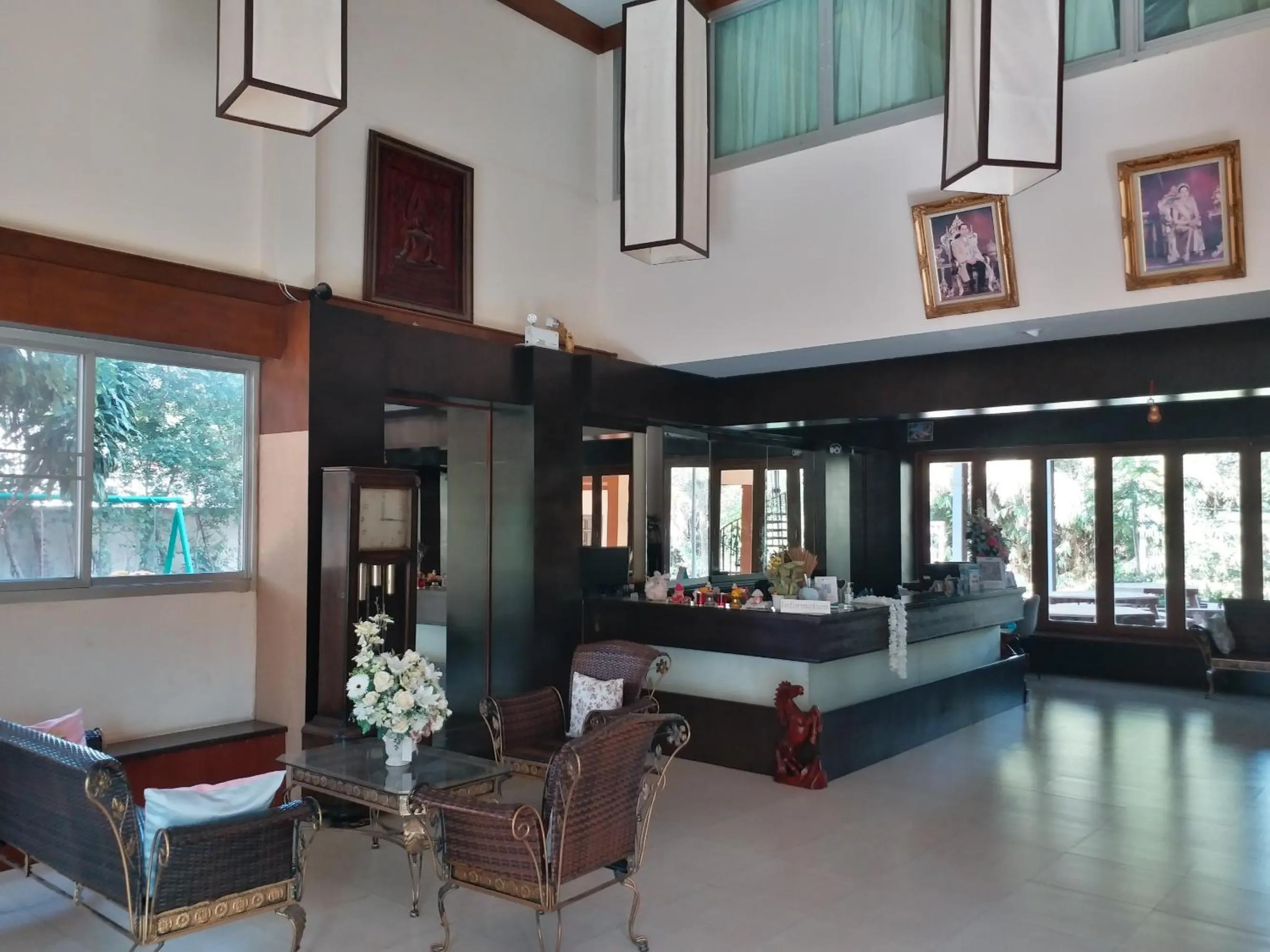 Lobby or reception in Sand Paisan Resort