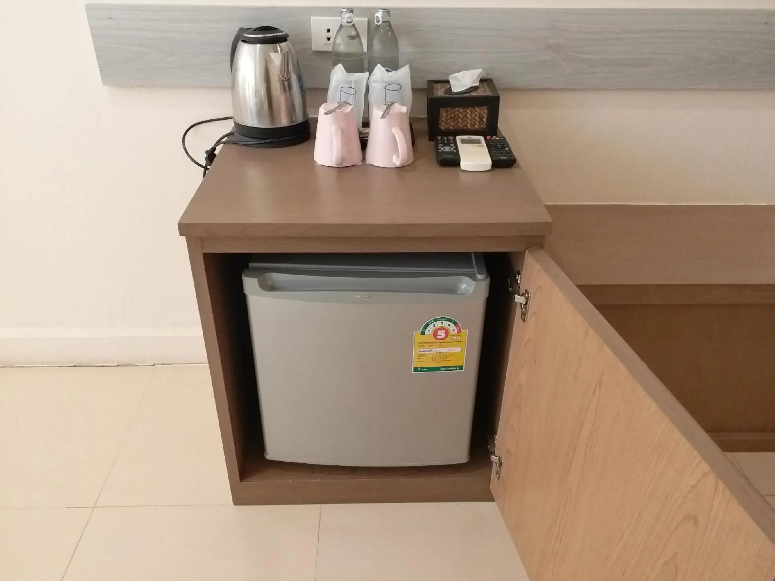 Coffee/tea facilities in Sand Paisan Resort