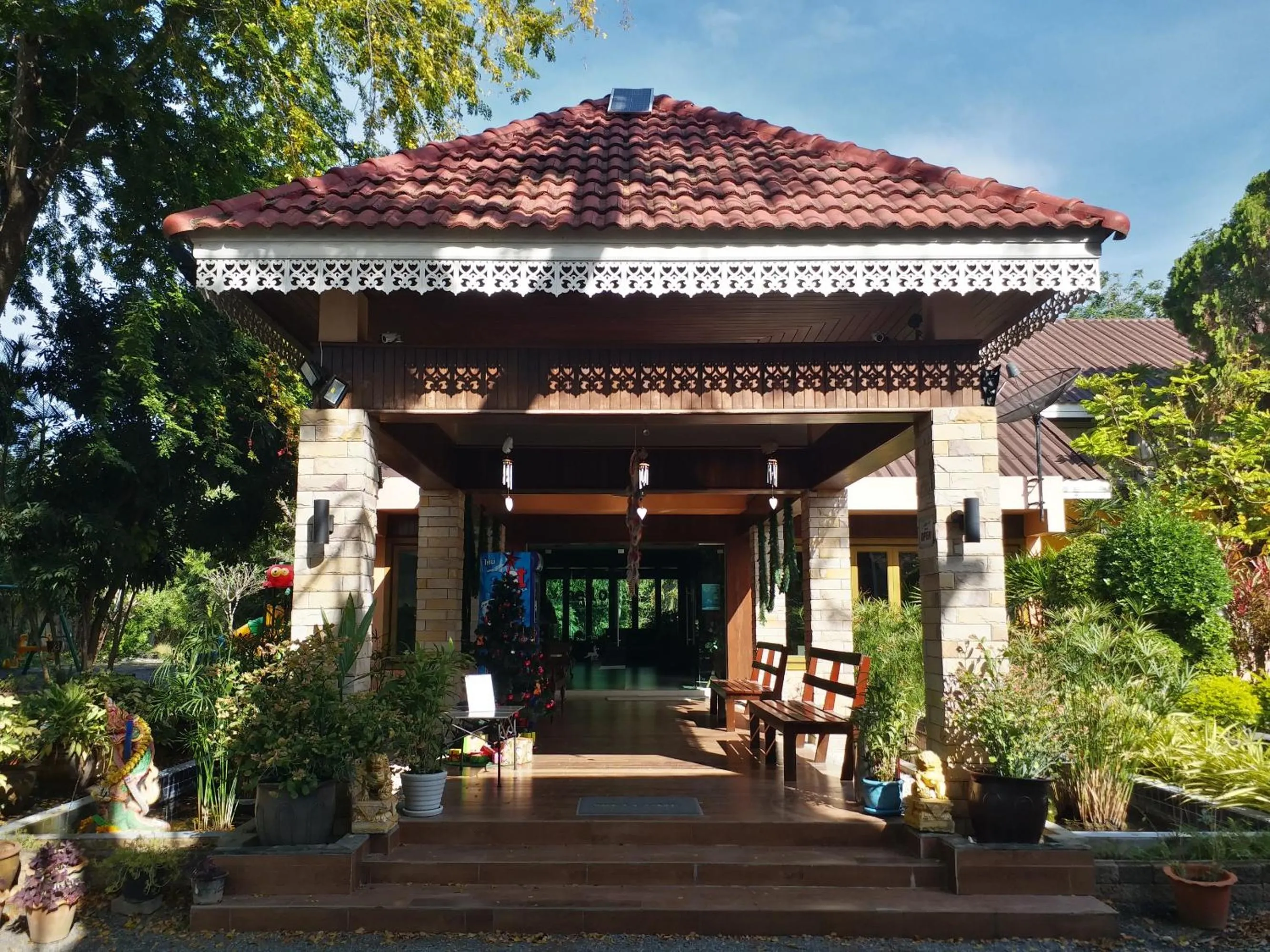 Property building in Sand Paisan Resort