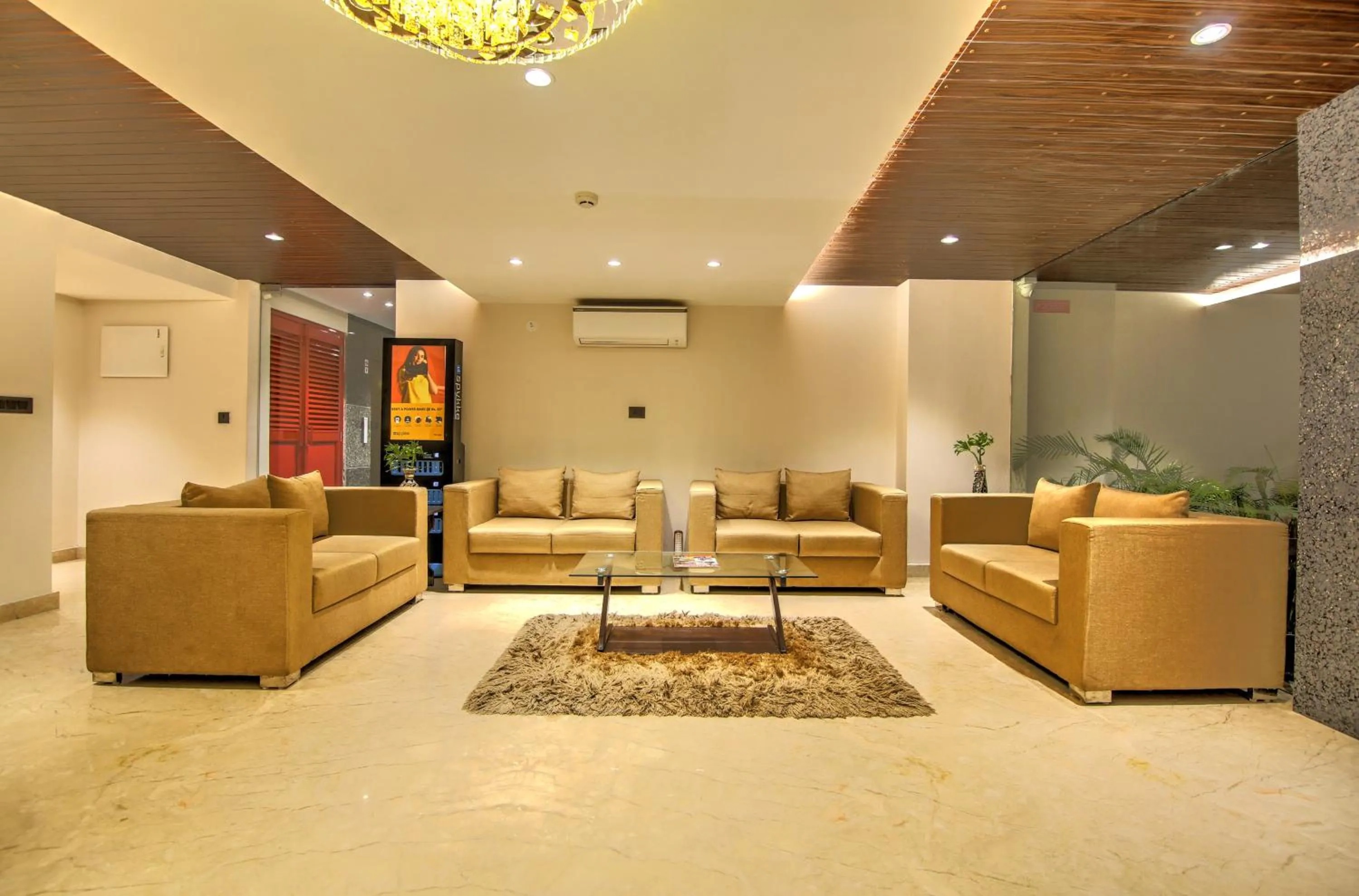 Lobby or reception in Hotel 91 Huda City Centre