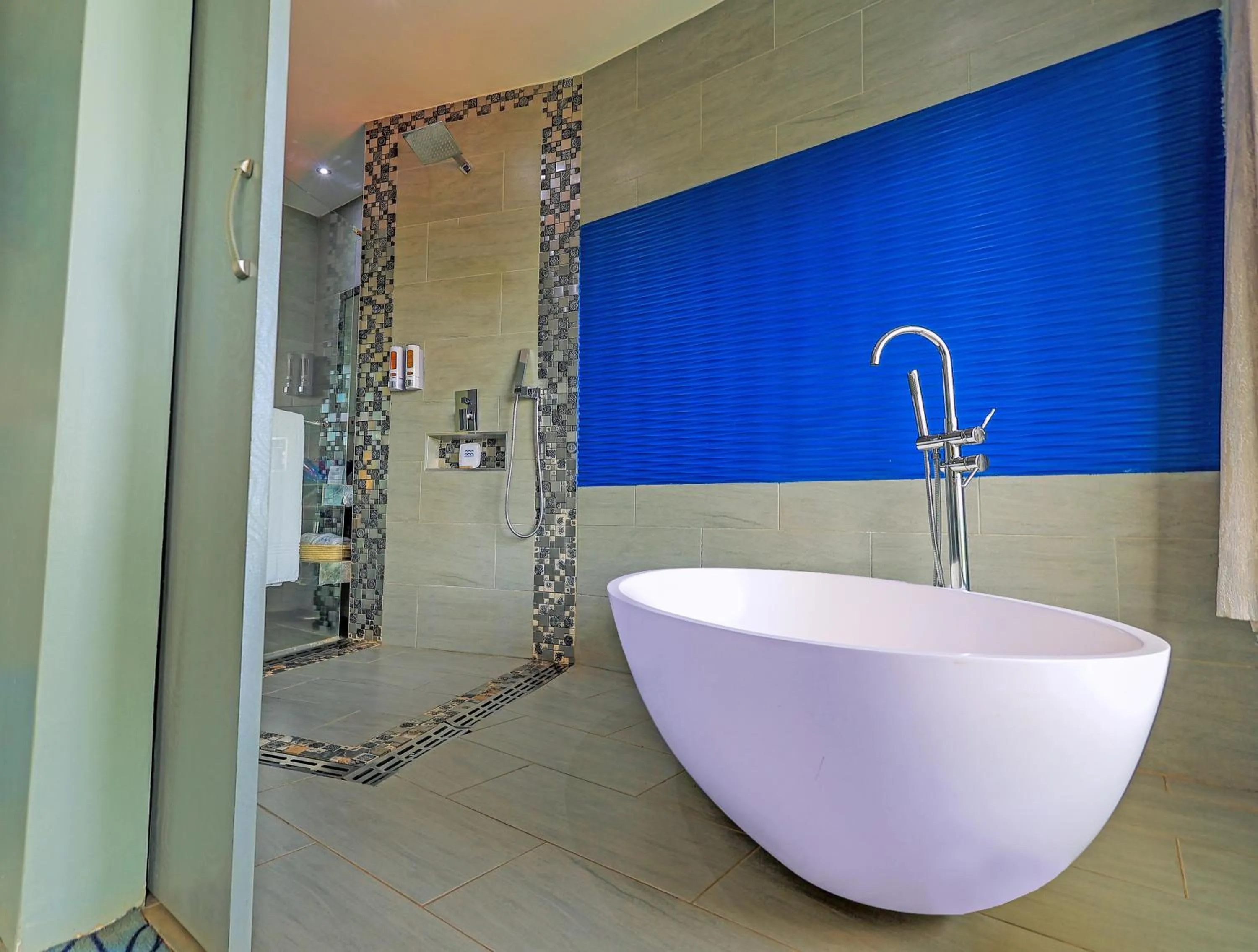 Bath in Aquarius Kigo Resort