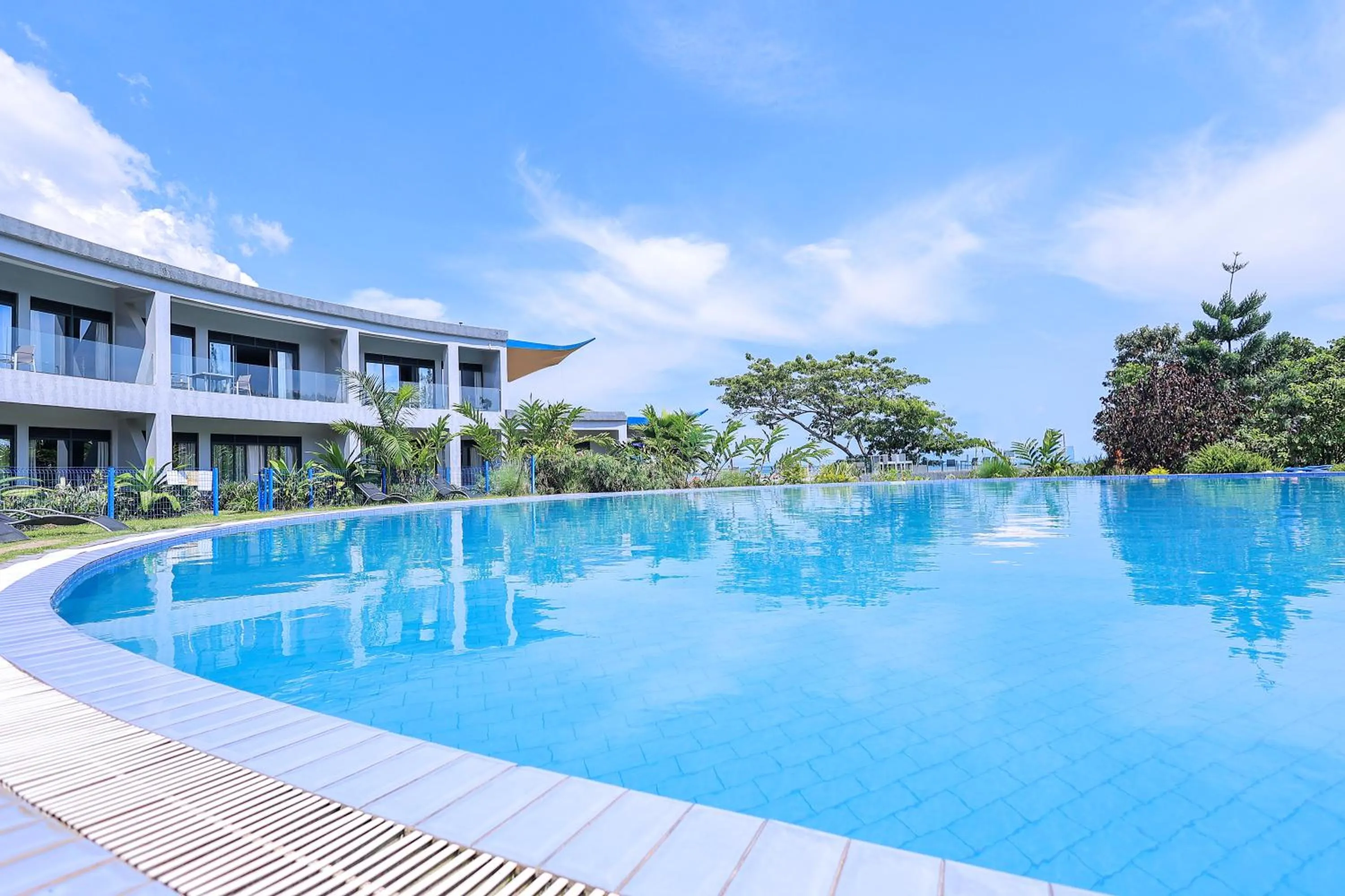 Swimming pool in Aquarius Kigo Resort