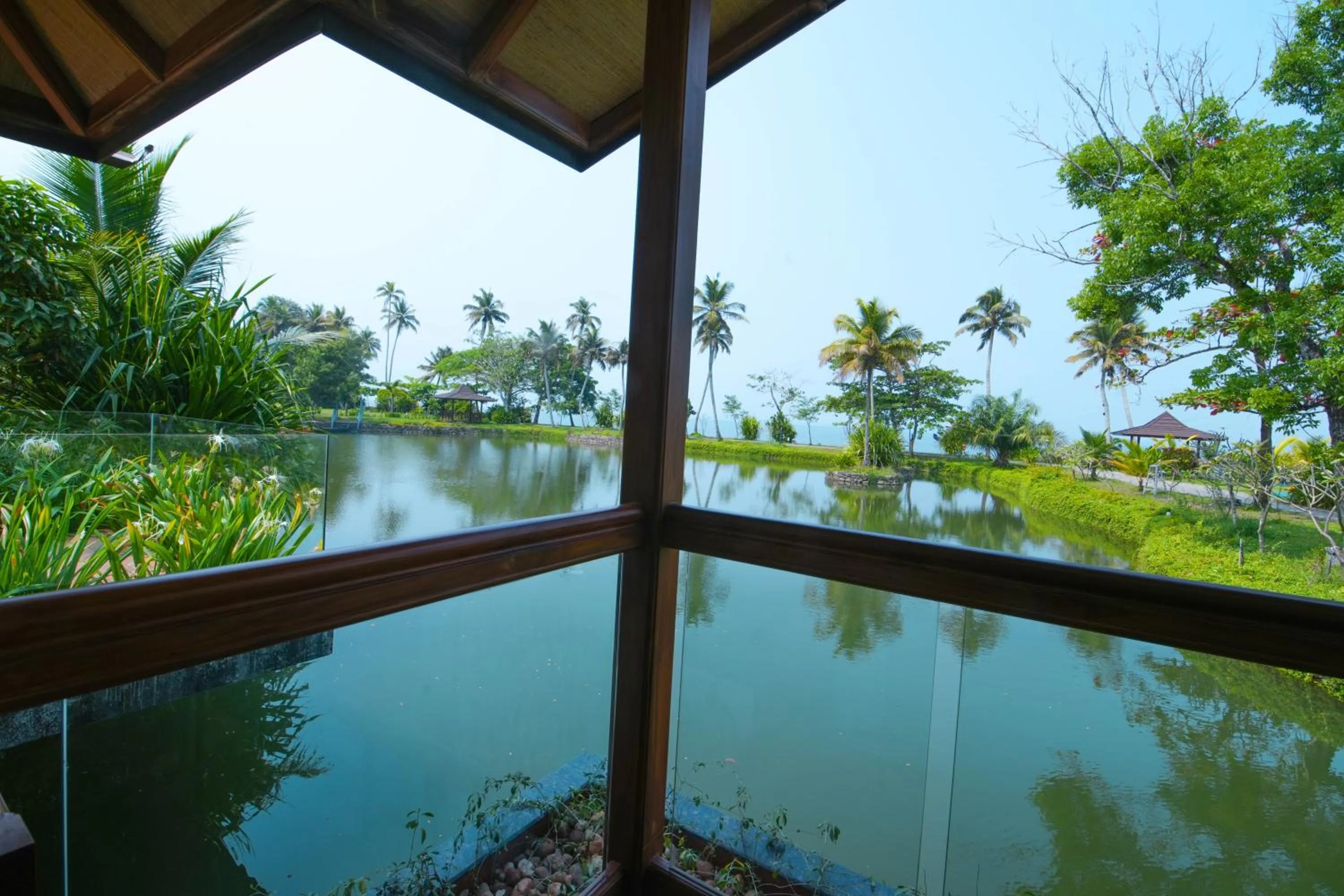 Balcony/Terrace in Gokulam Grand Resort & Spa, Kumarakom