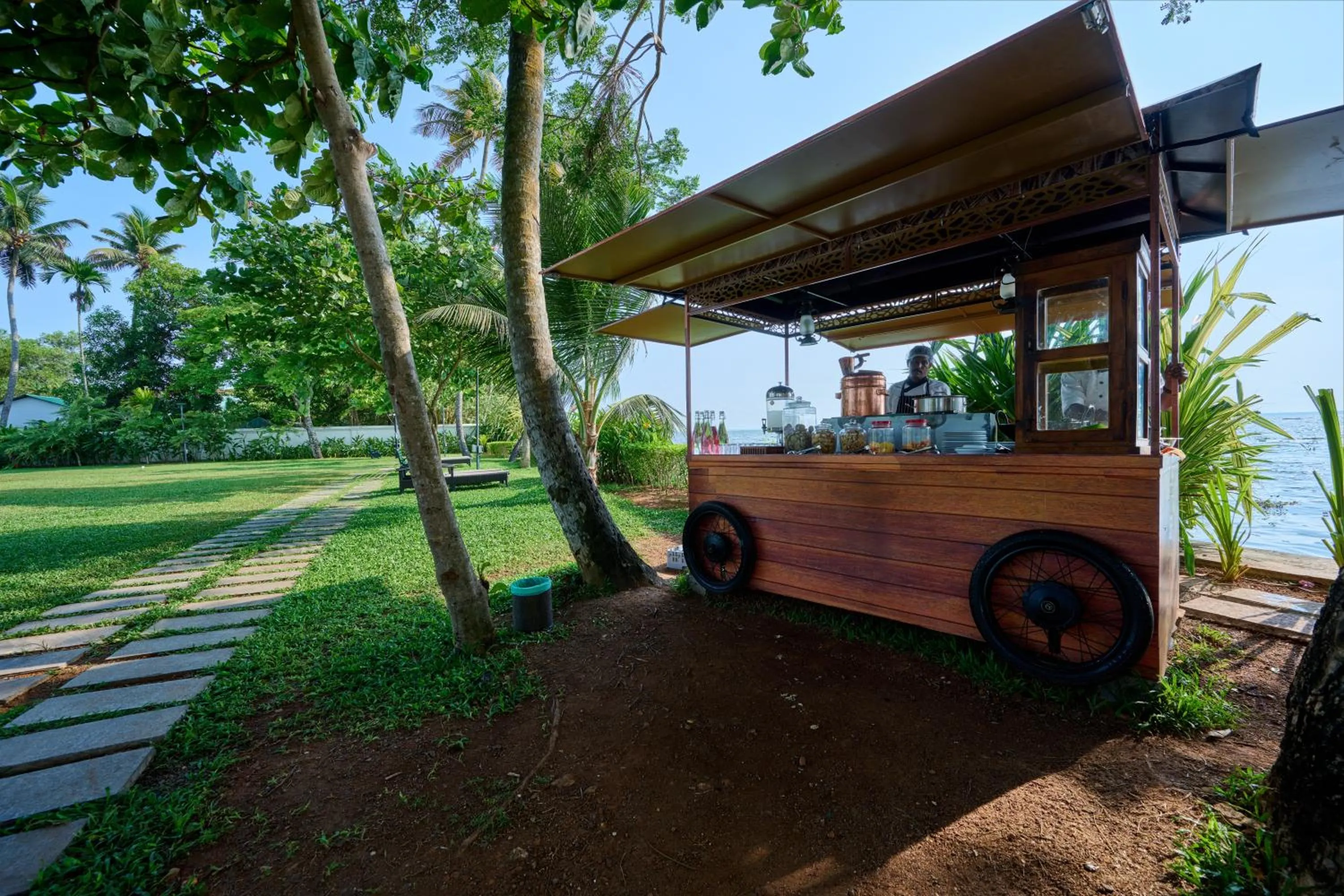 Coffee/tea facilities in Gokulam Grand Resort & Spa, Kumarakom