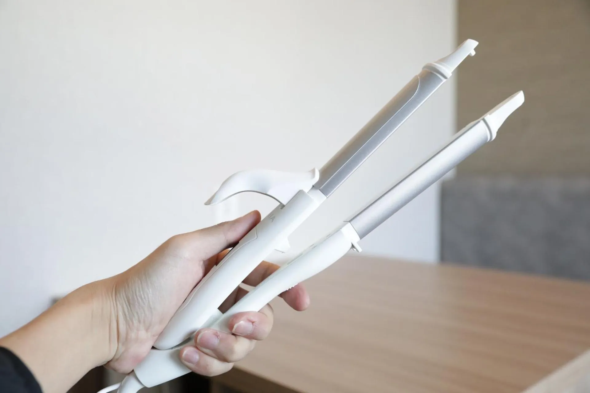 flat iron in Super Hotel Sano Fujioka