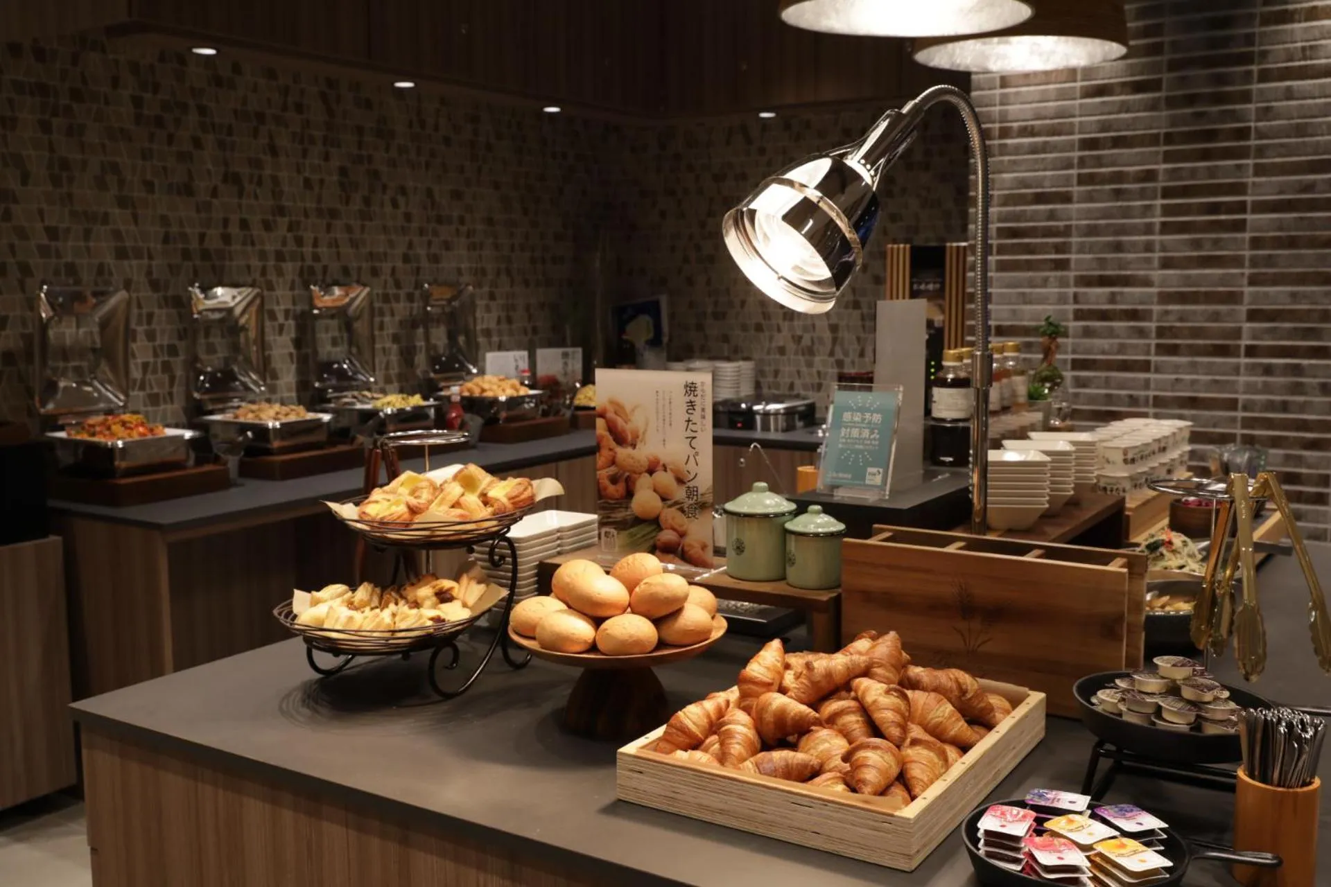 Food and drinks in Super Hotel Sano Fujioka