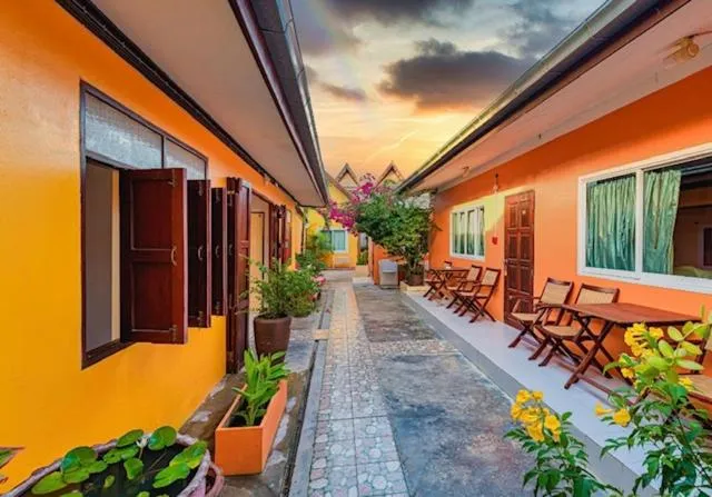 MANDARIN LODGE by victor