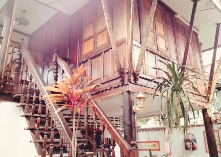 MANDARIN LODGE by victor