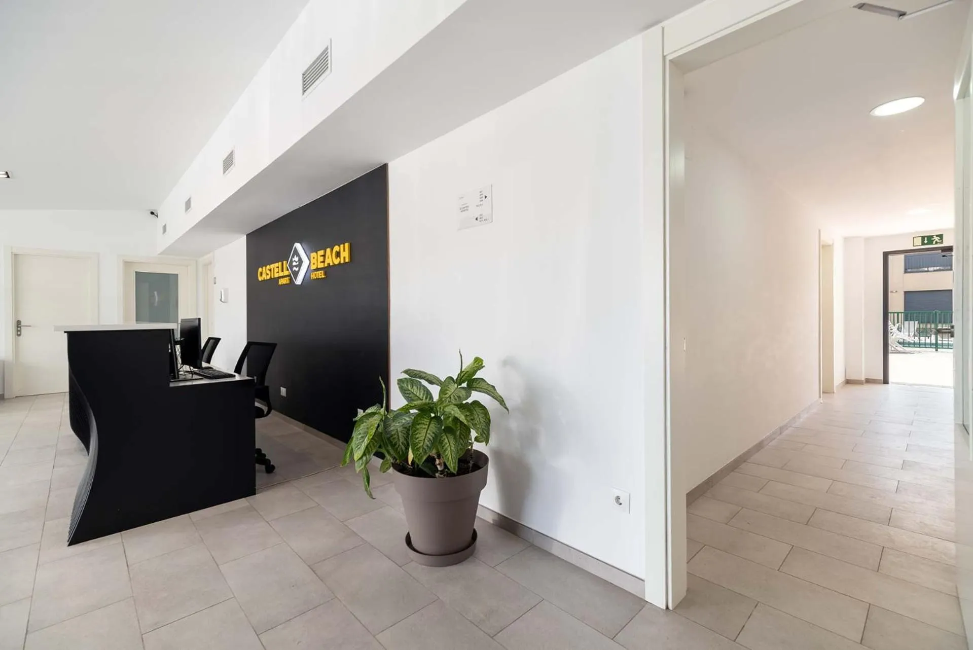Lobby or reception in Castell Beach Aparthotel