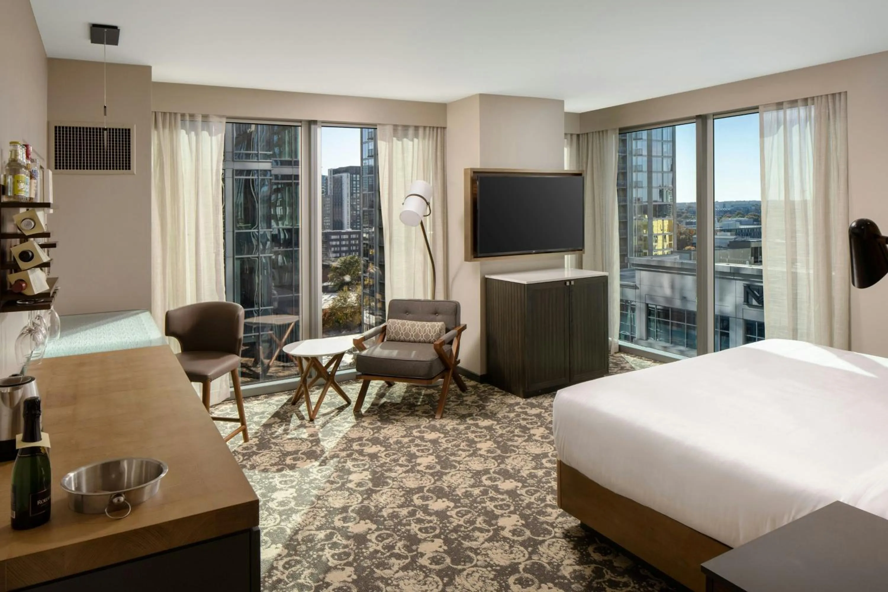 Bedroom, Bed in Epicurean Atlanta, Autograph Collection