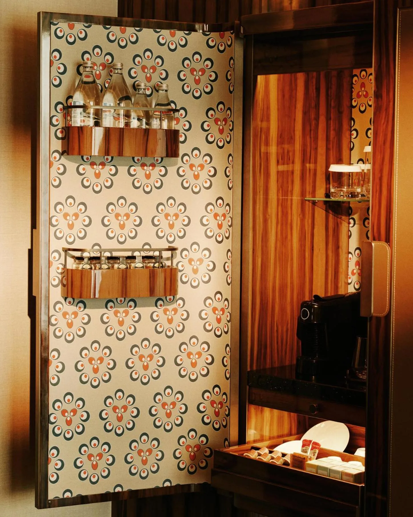 Photo of the whole room in Mandarin Oriental Bosphorus, Istanbul