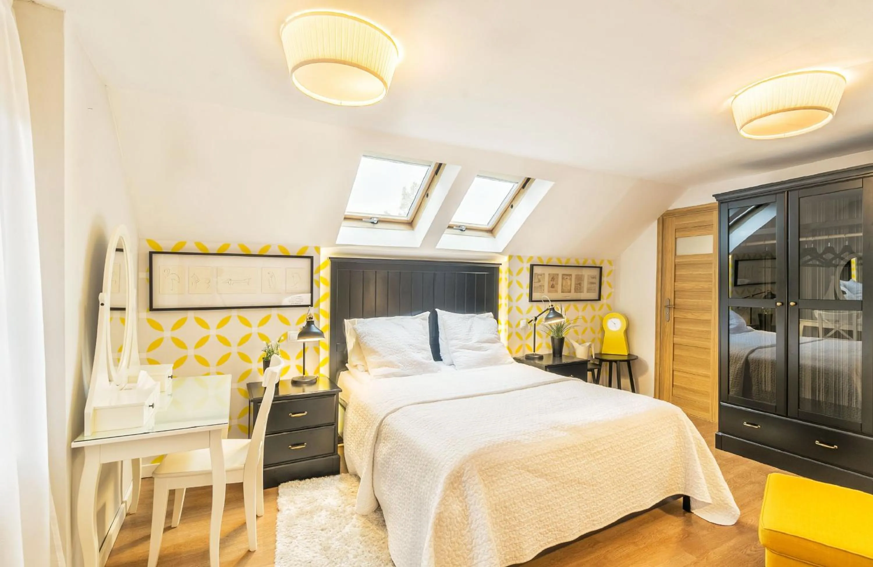 Photo of the whole room, Bed in Willa Weneda