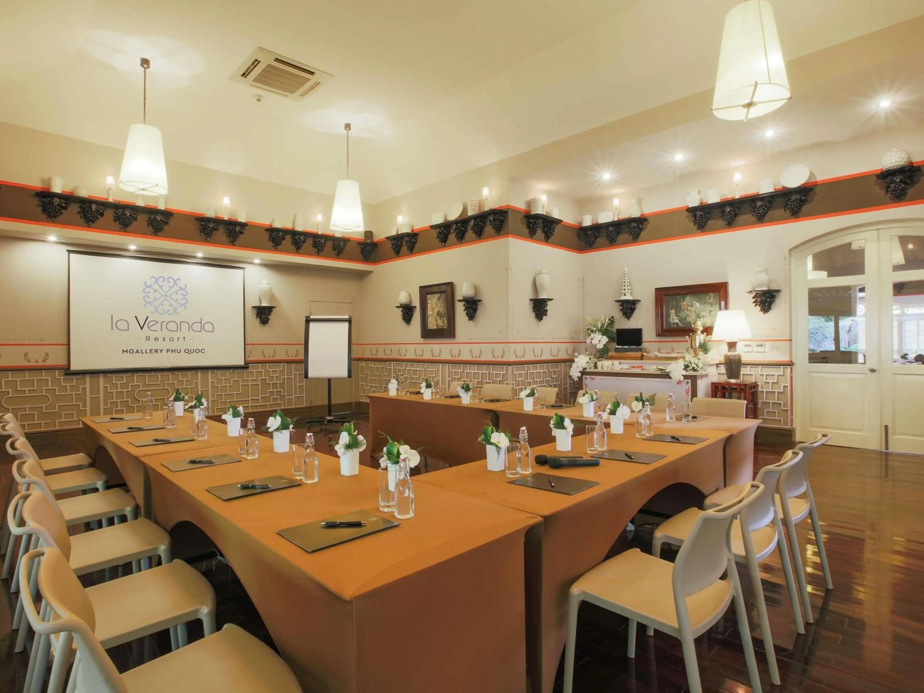 Meeting/conference room in La Veranda Resort Phu Quoc - MGallery