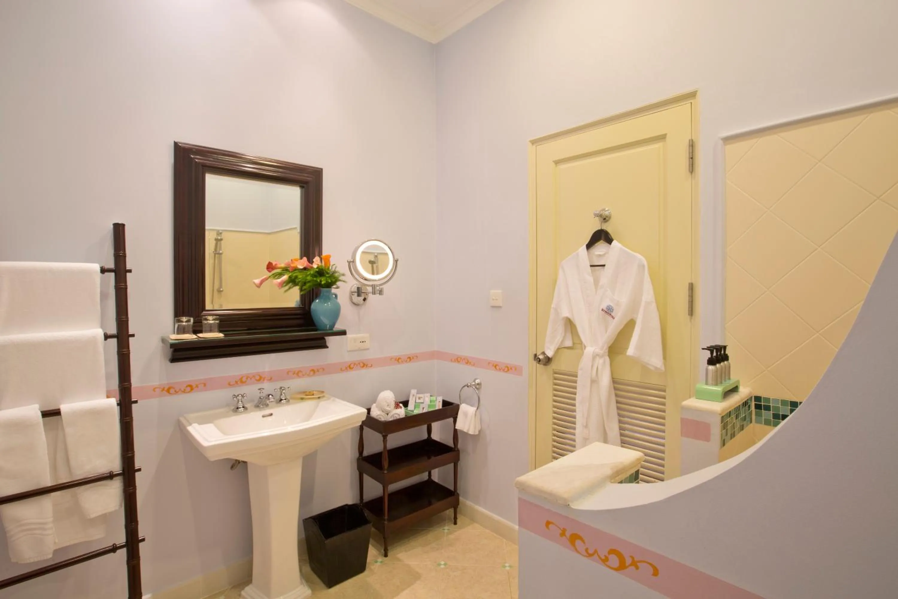 Bathroom in La Veranda Resort Phu Quoc - MGallery