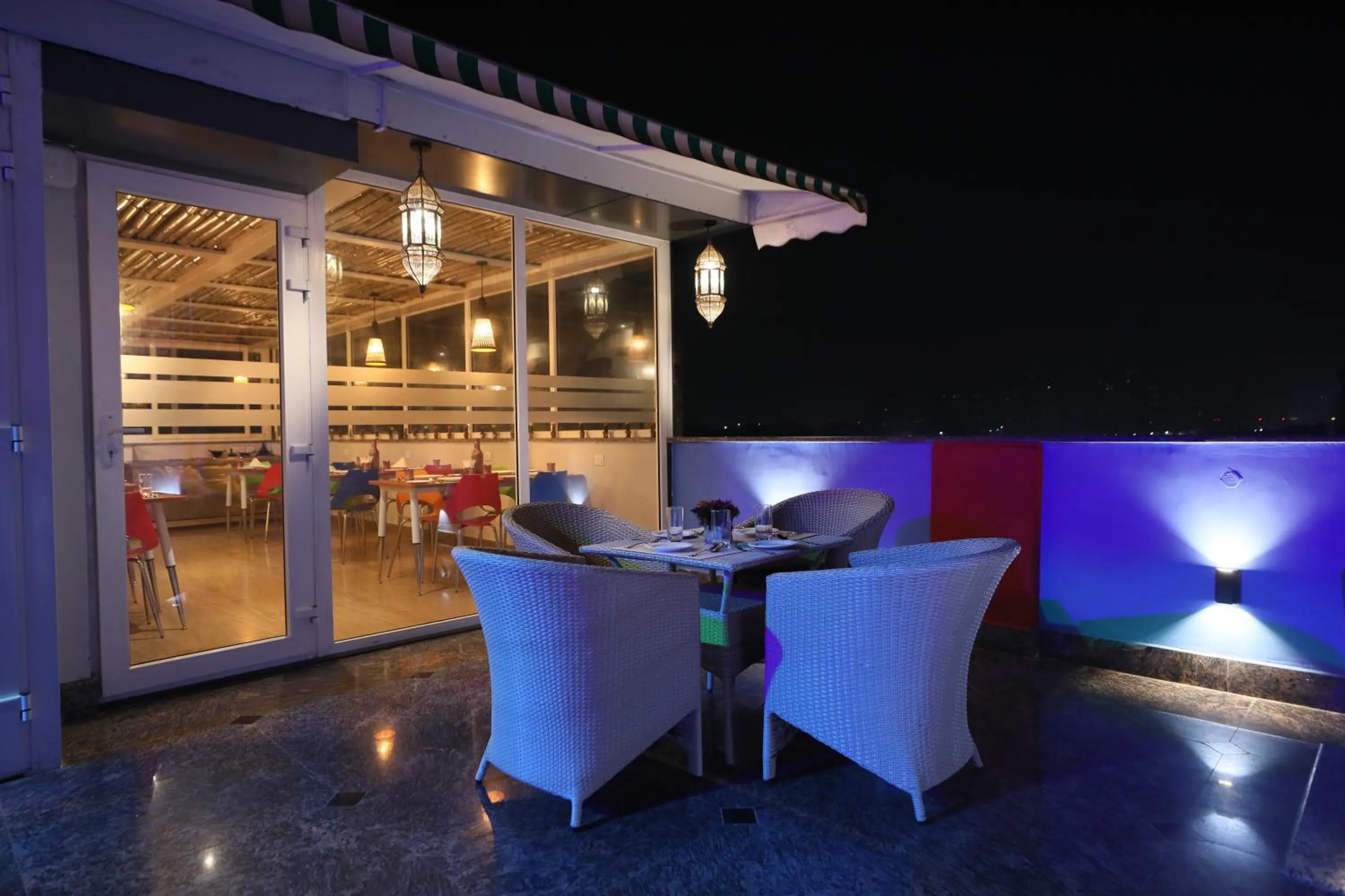 Patio in Sky Suites Huda City Center