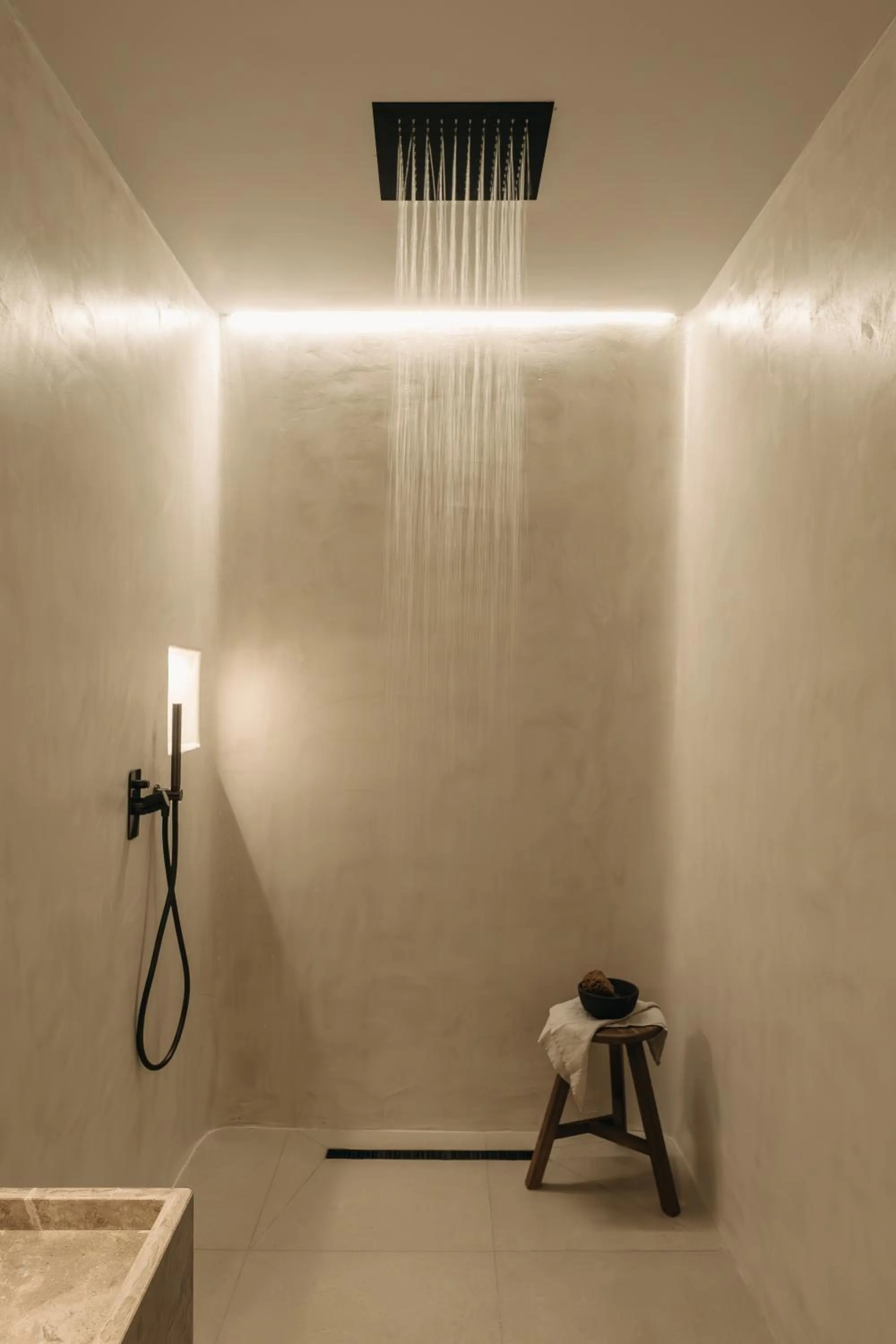 Shower in Bard De Sol