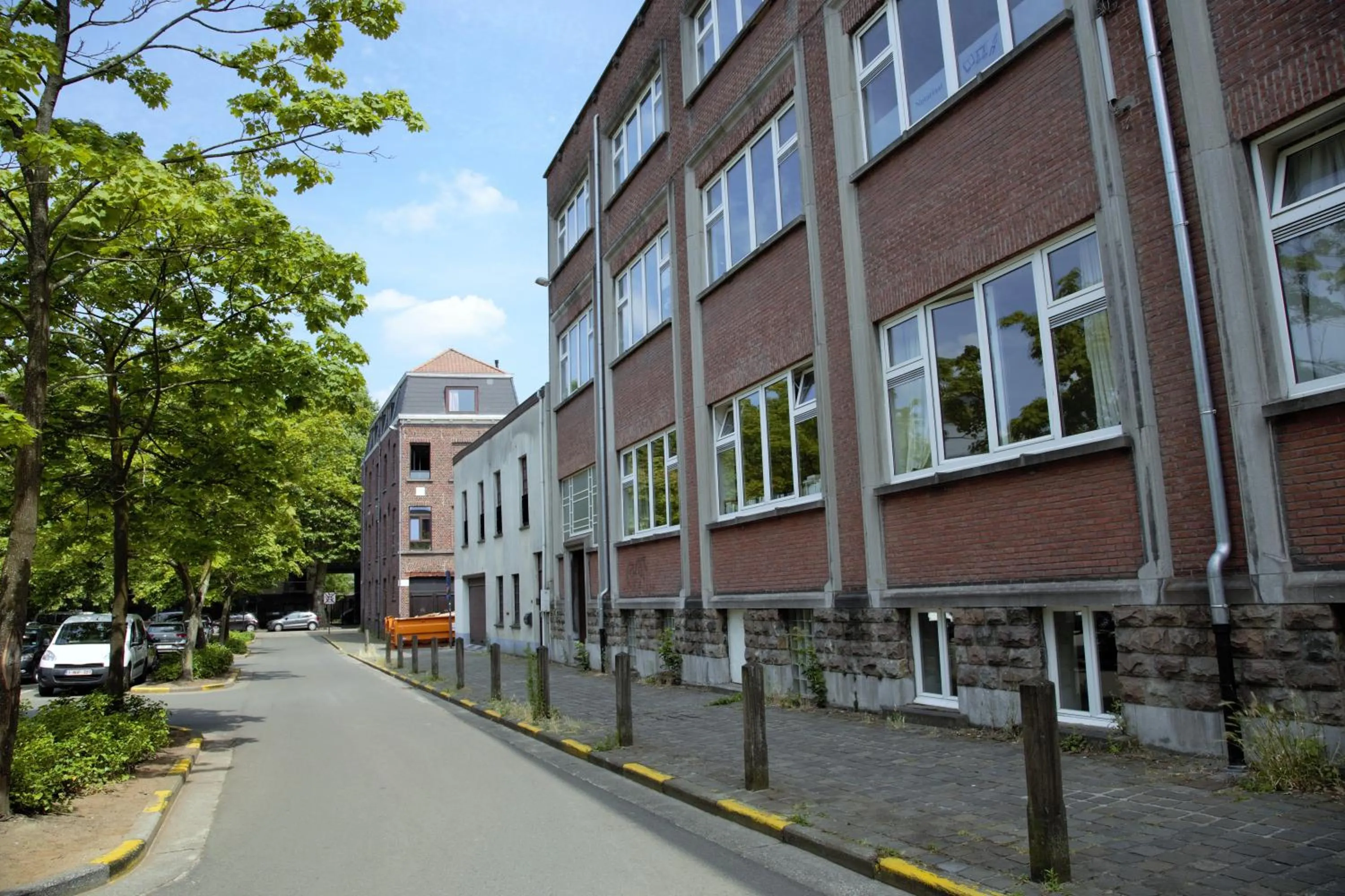 Quiet street view in B&B Tempelhof