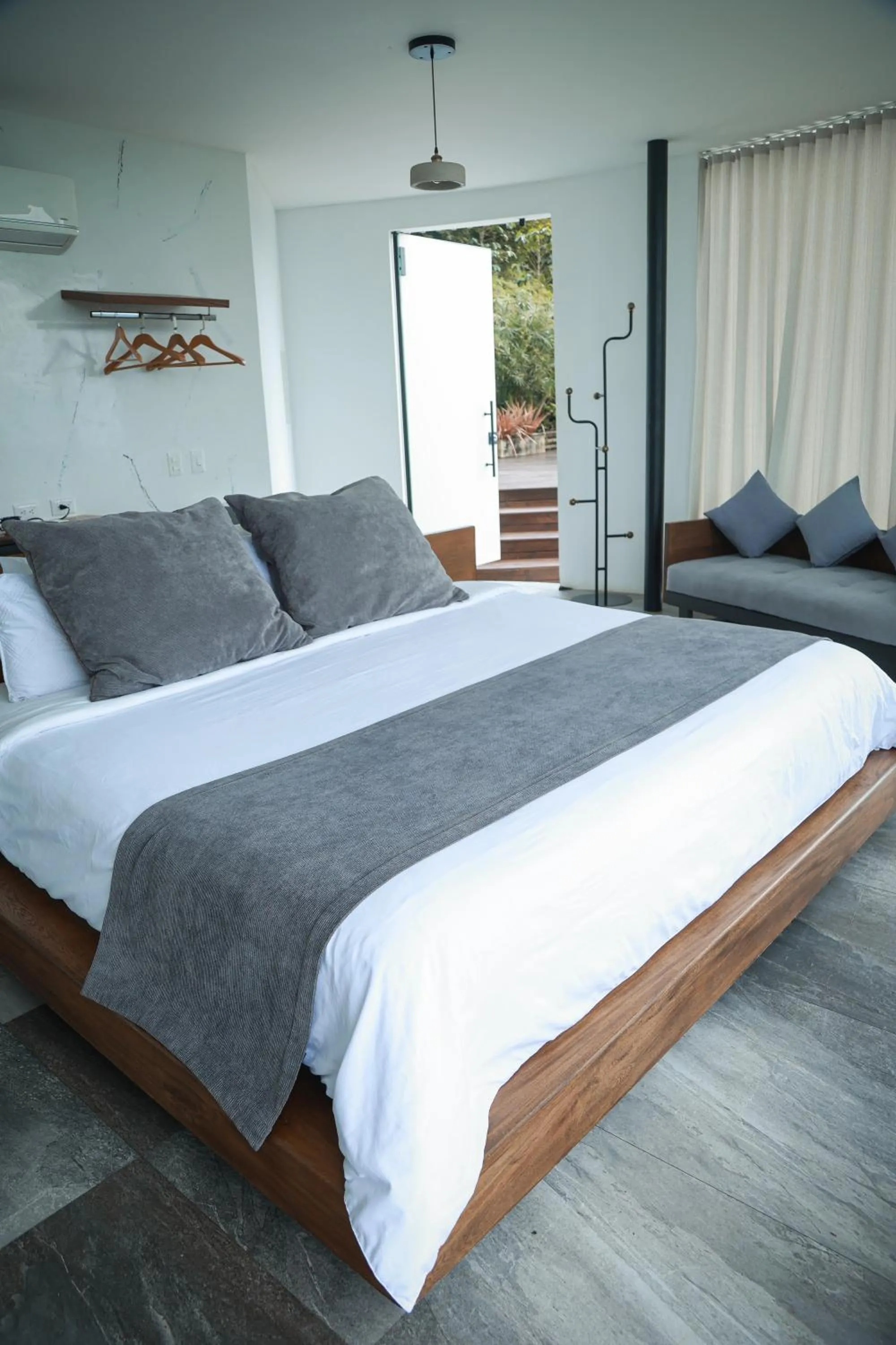 Bed in La Cima Eco Hotel