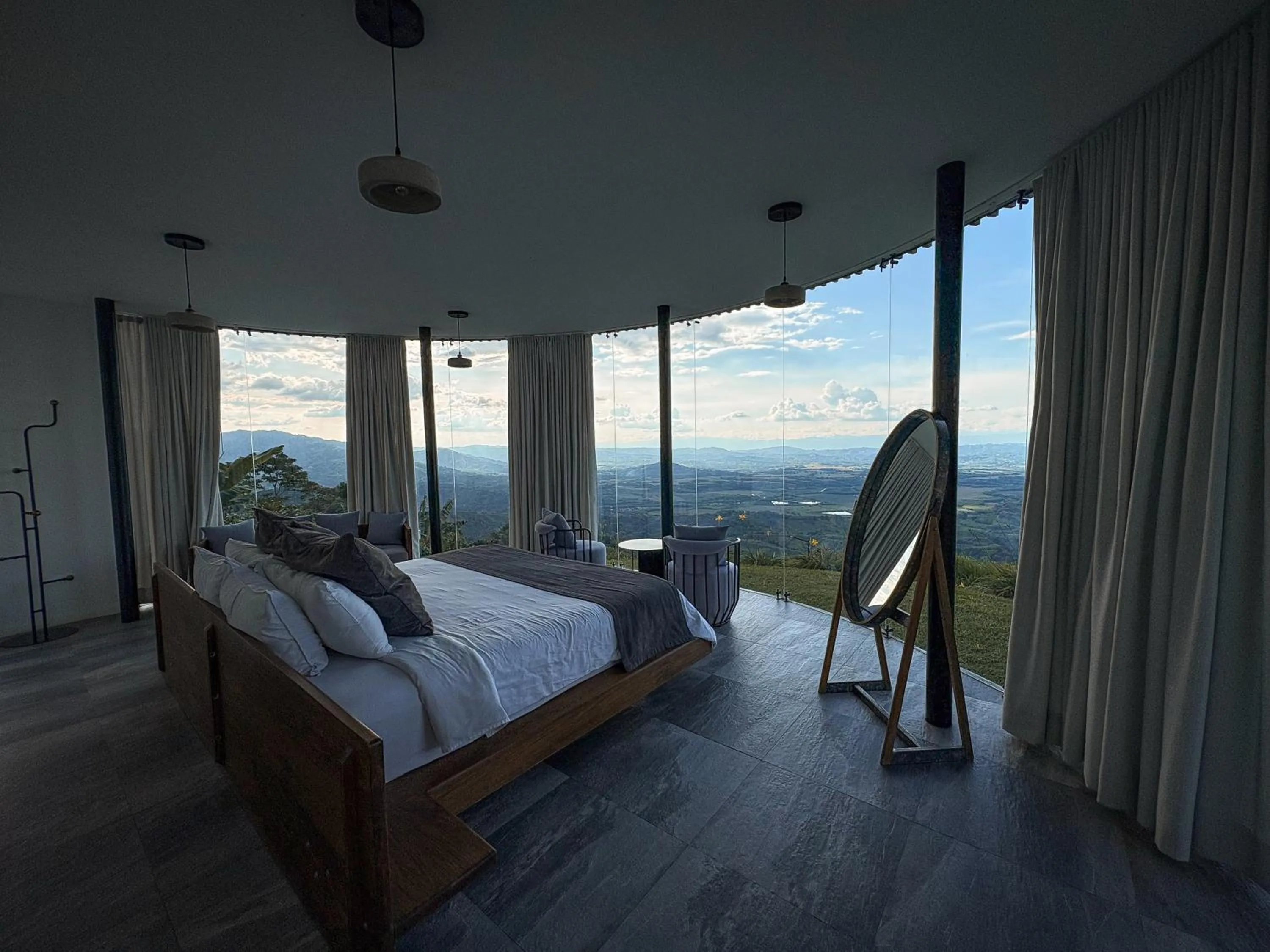 Bed in La Cima Eco Hotel