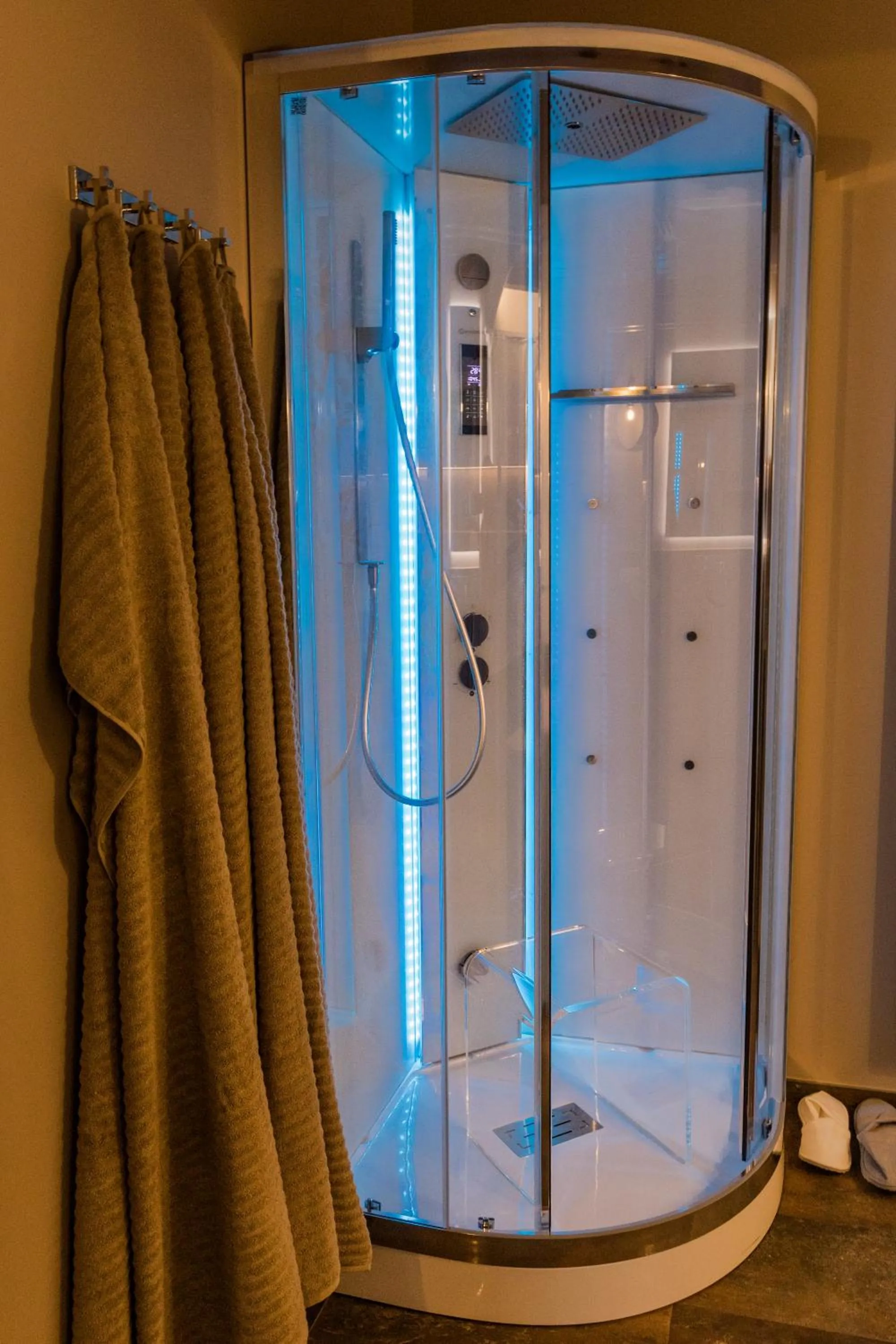 Shower in Villa Ca' Viola Rimini