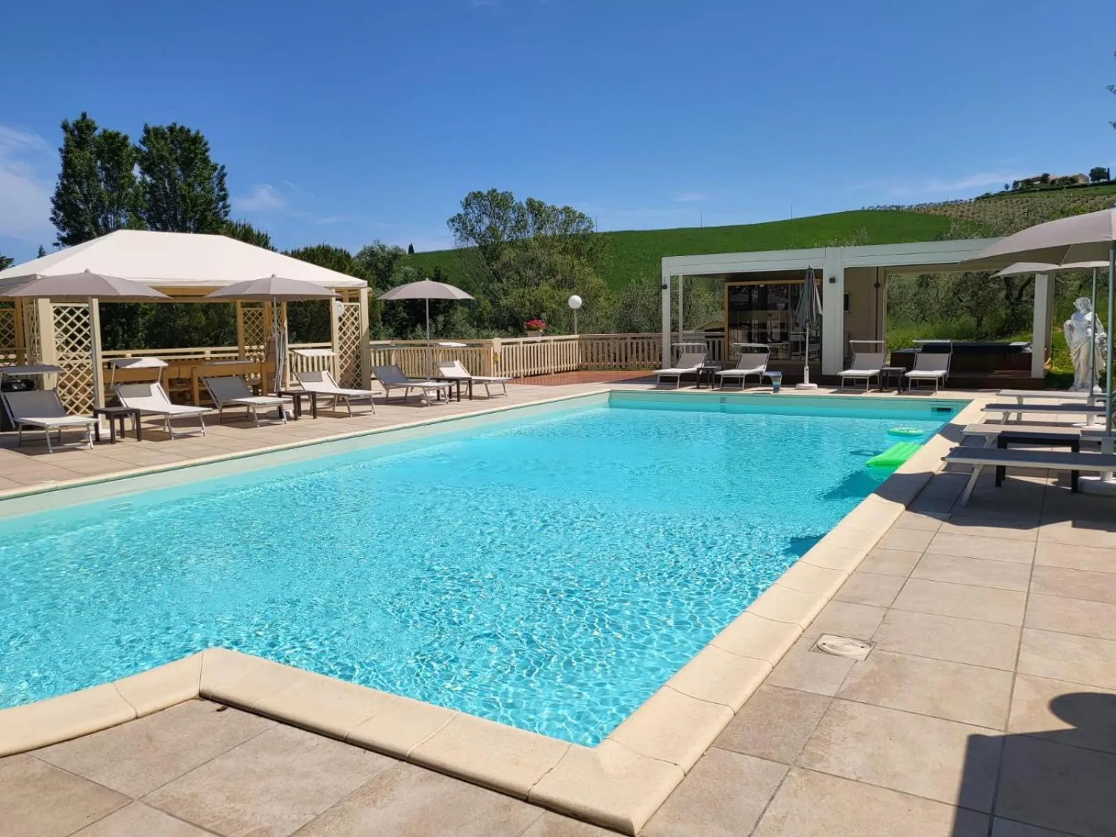 Swimming pool in Villa Ca' Viola Rimini
