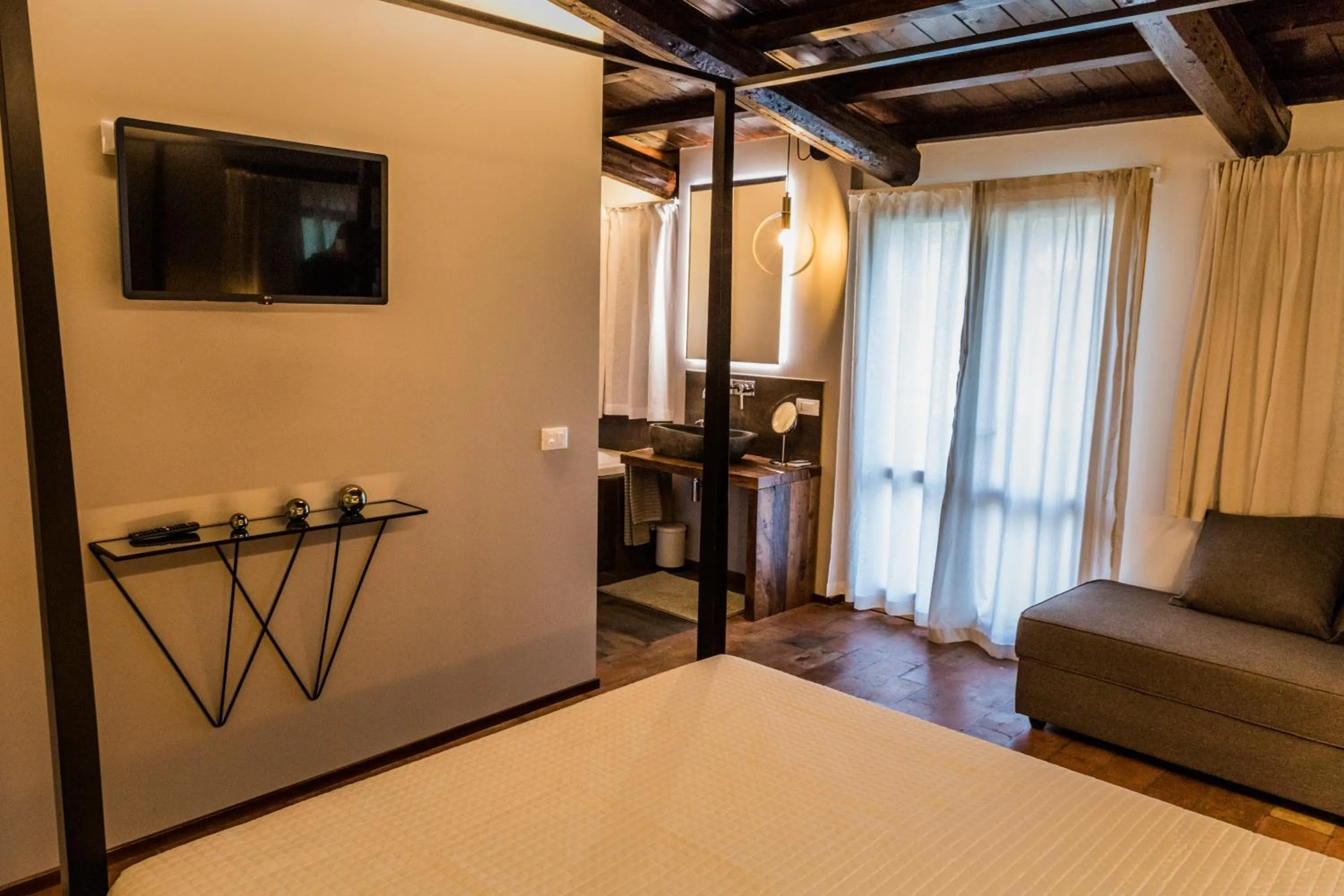 Bed in Villa Ca' Viola Rimini