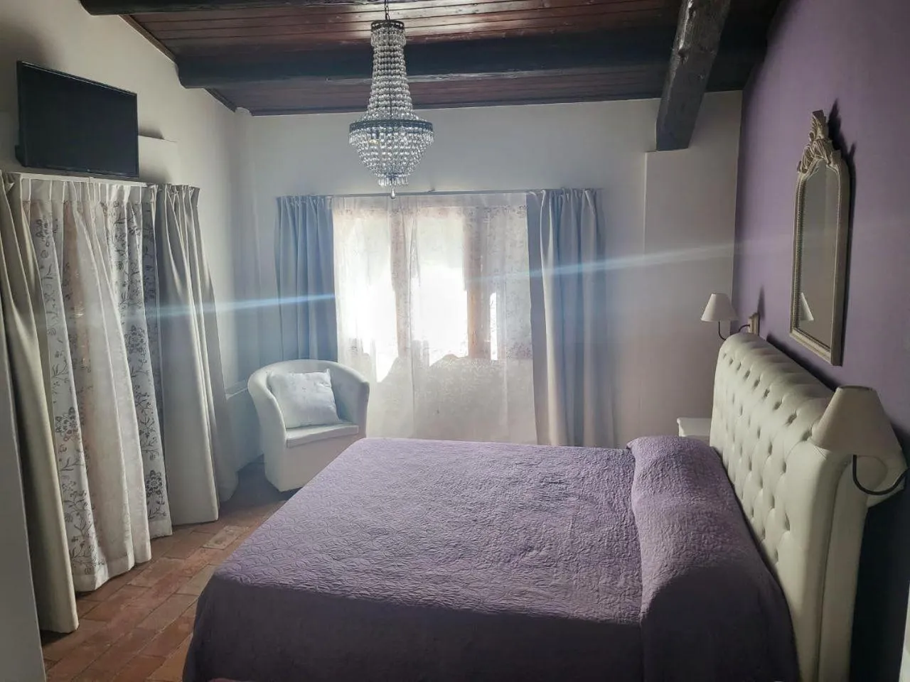 Photo of the whole room, Bed in Villa Ca' Viola Rimini