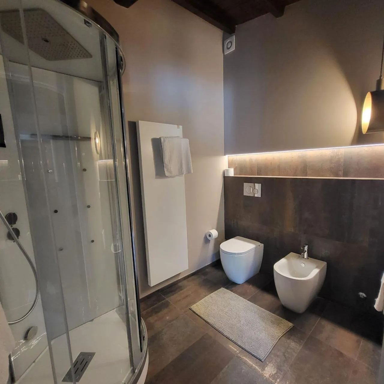 Shower in Villa Ca' Viola Rimini