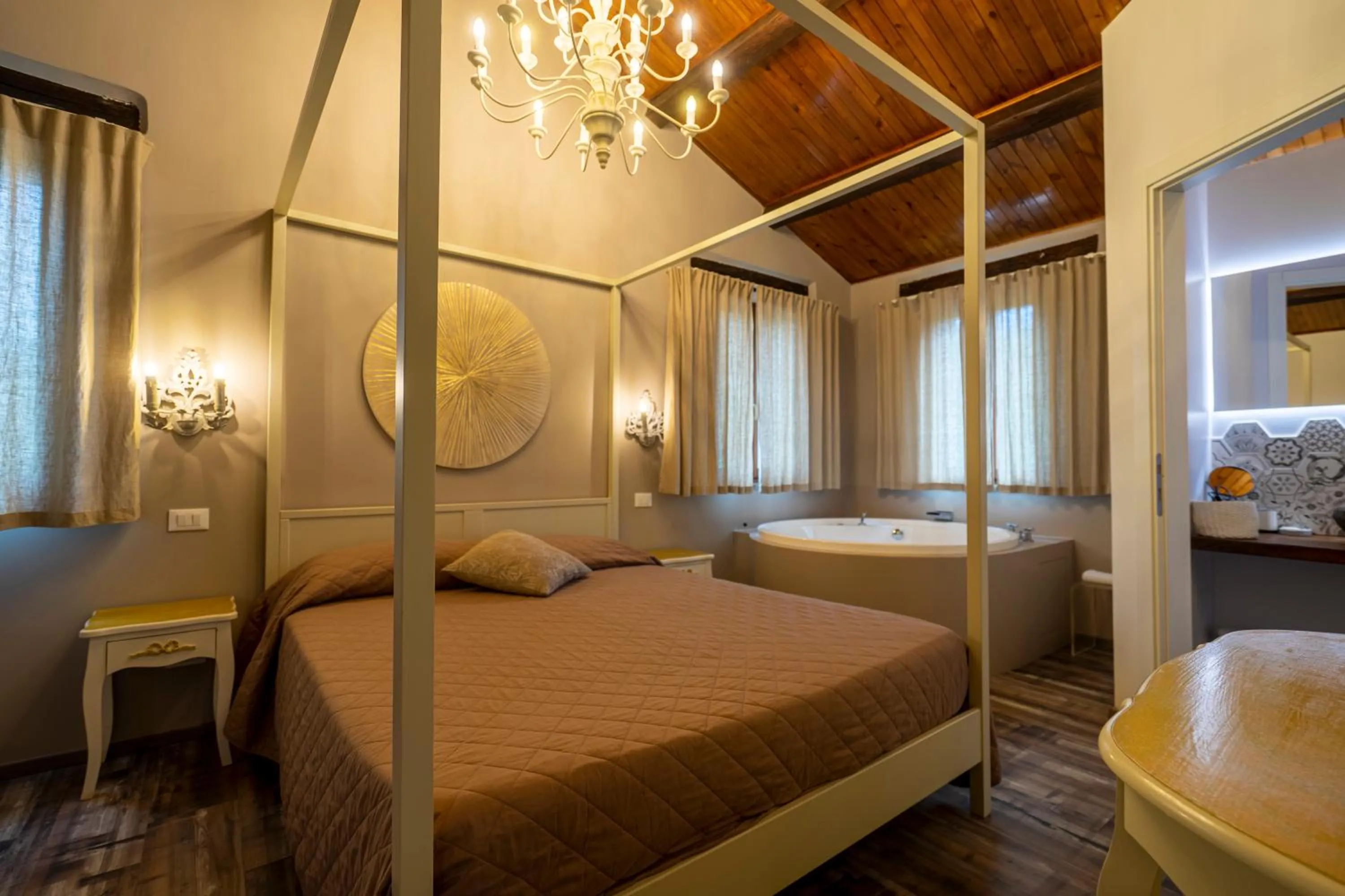 Photo of the whole room, Bed in Villa Ca' Viola Rimini