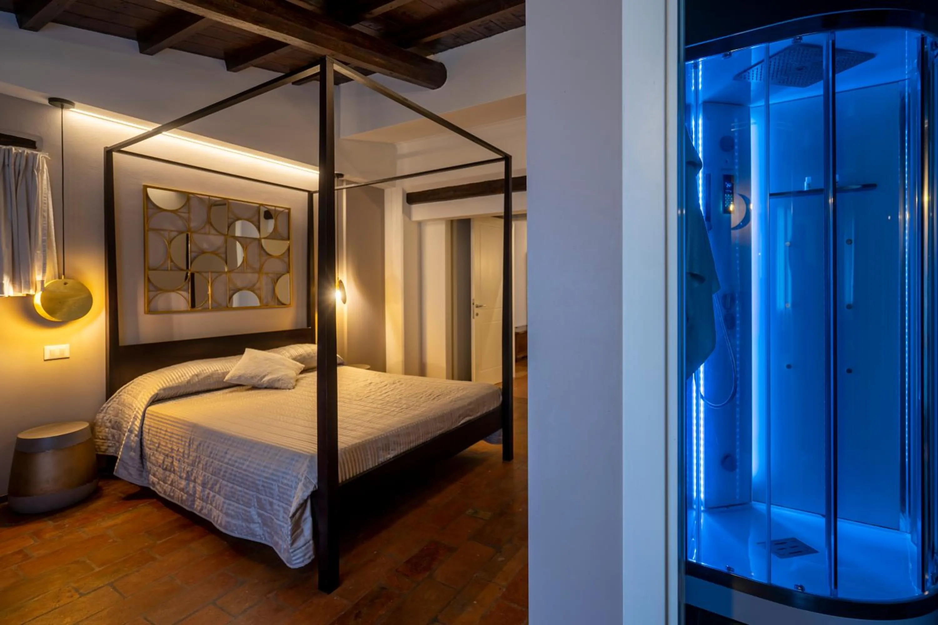 Photo of the whole room, Bed in Villa Ca' Viola Rimini