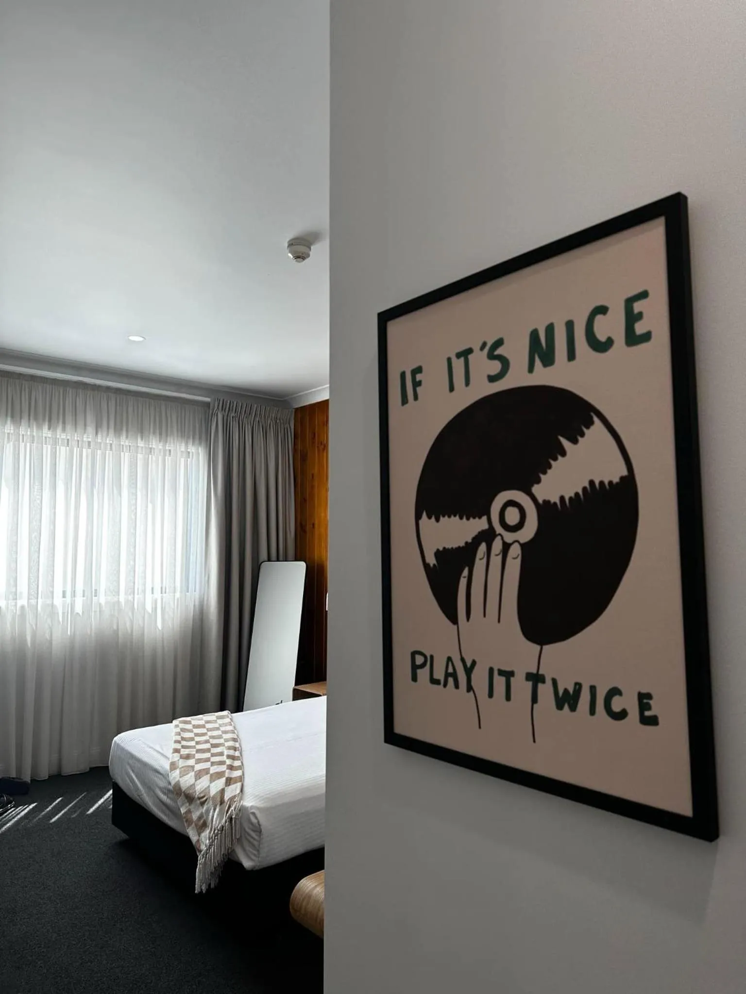 Bed in The Sherwood Hotel