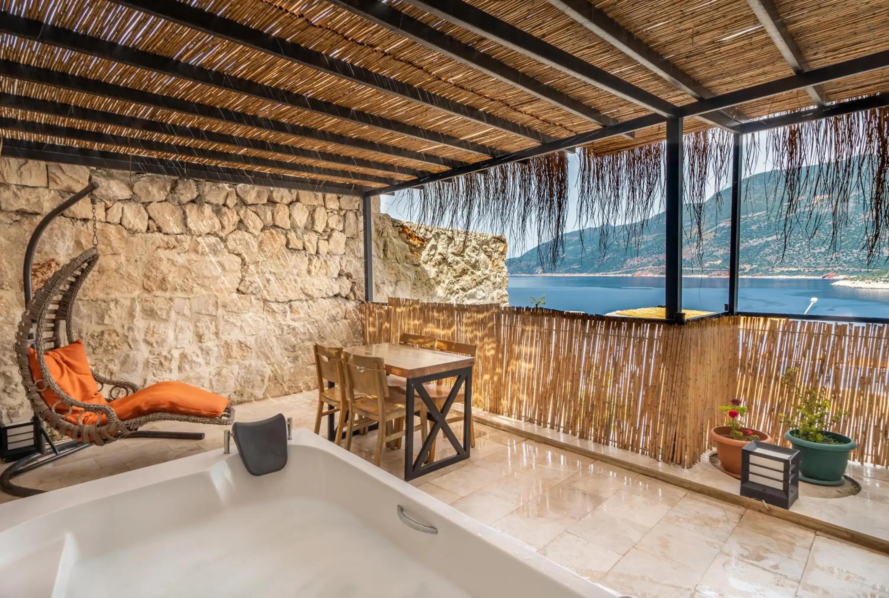 Family Room with Sea View in Gumus Peninsula Hotel Family Room with Sea View in Gumus Peninsula Hotel