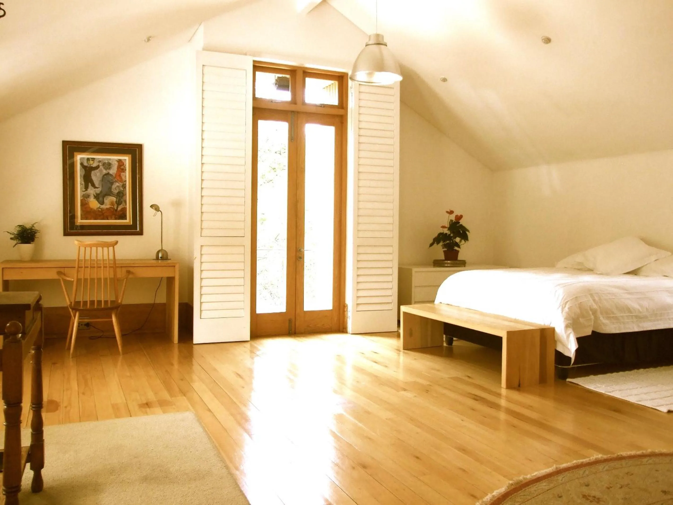 Bedroom, Bed in The Loft