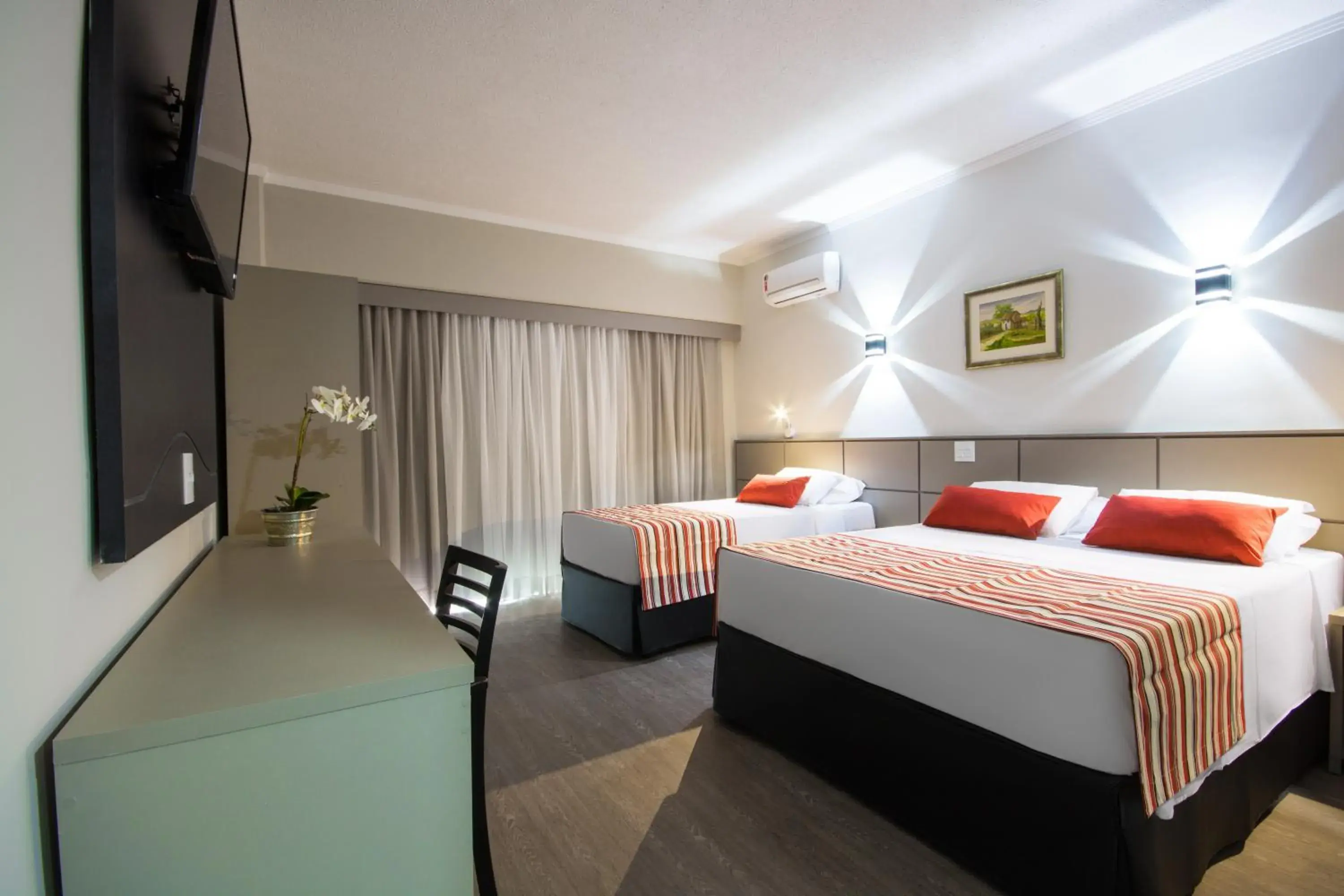 Deluxe Family Room in Cassino All Inclusive Resort Poços de Caldas Deluxe Family Room in Cassino All Inclusive Resort Poços de Caldas