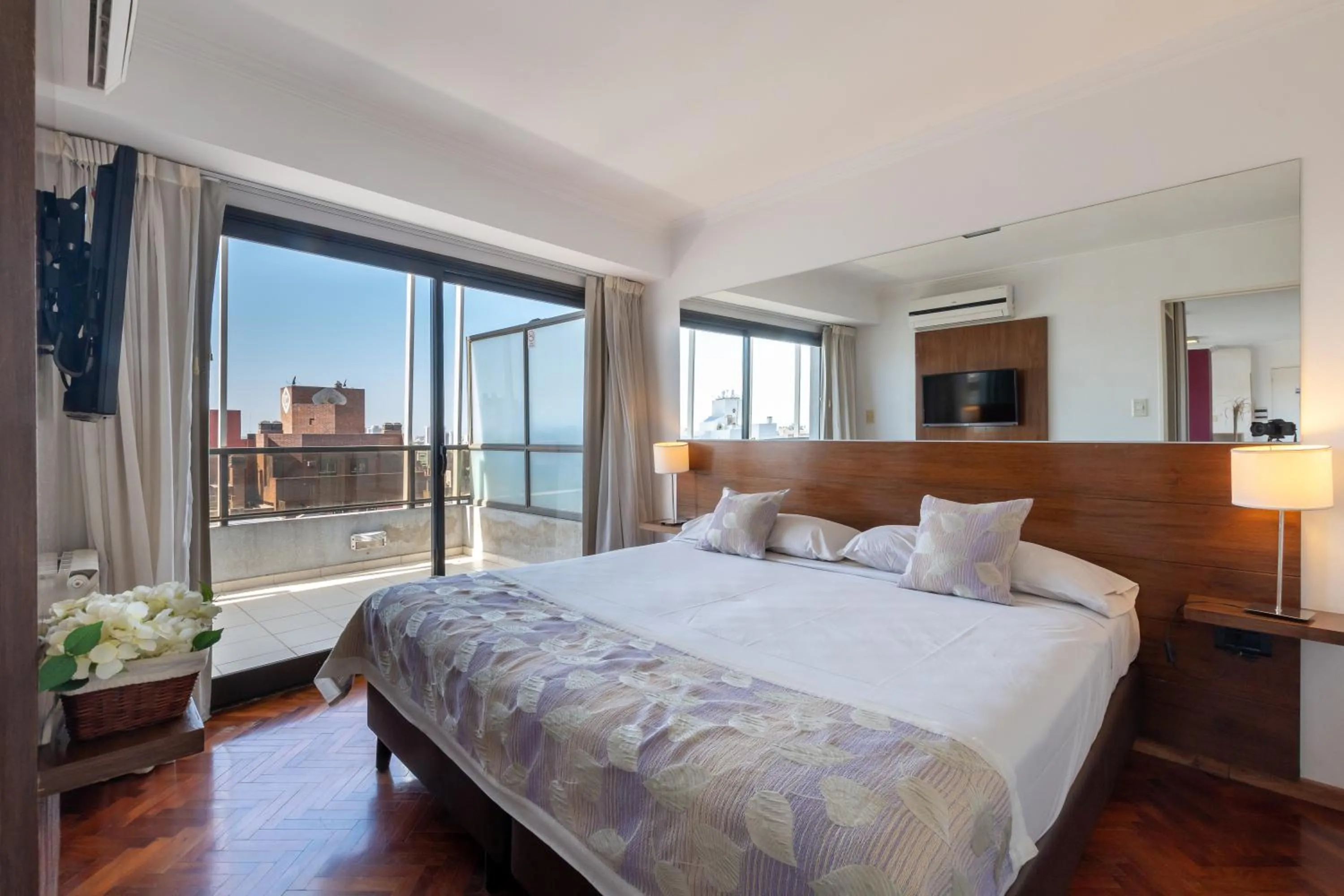 Photo of the whole room, Bed in AT Suites