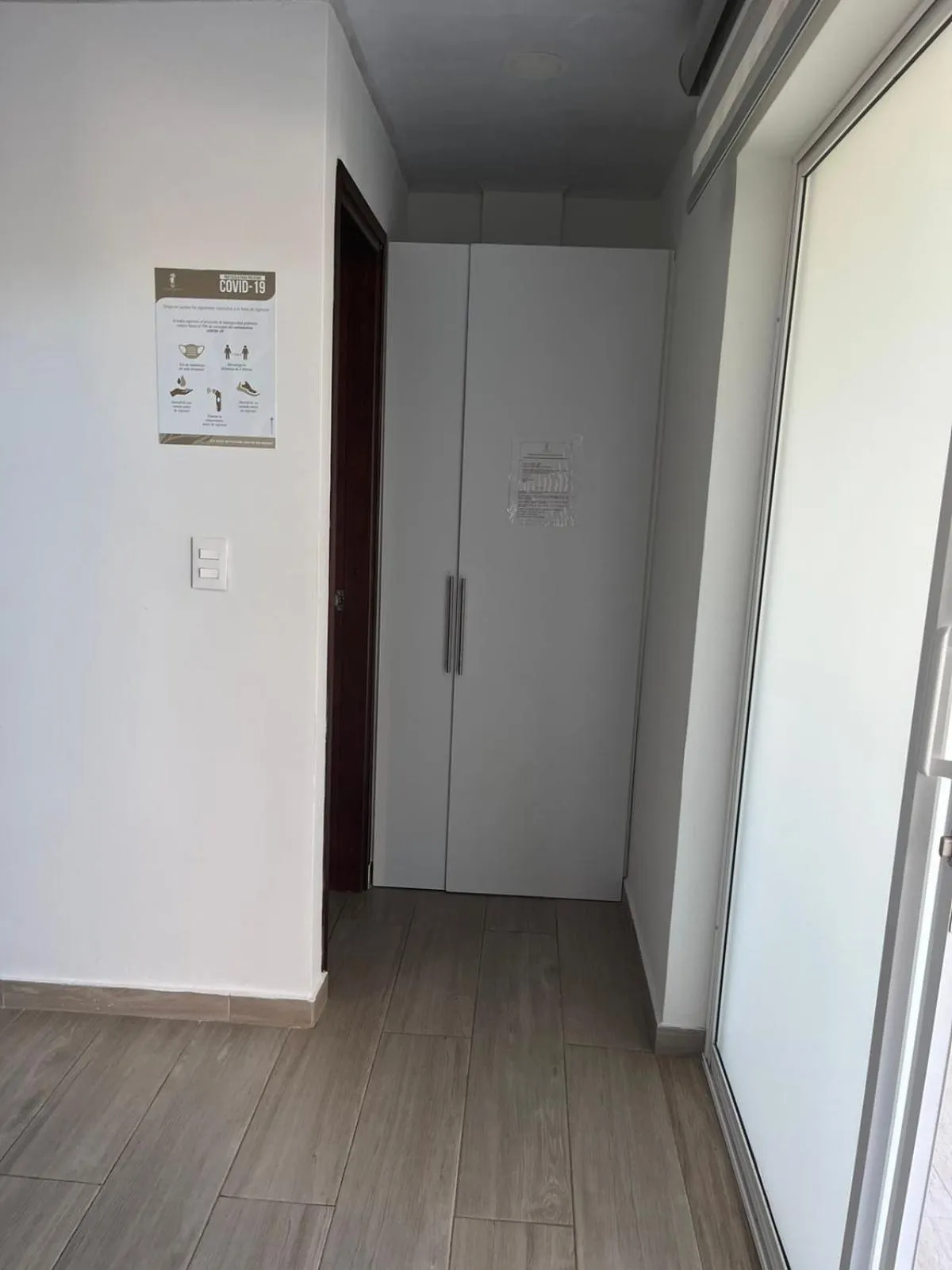 wardrobe in Hotel Mar de Corales By CAJASAI