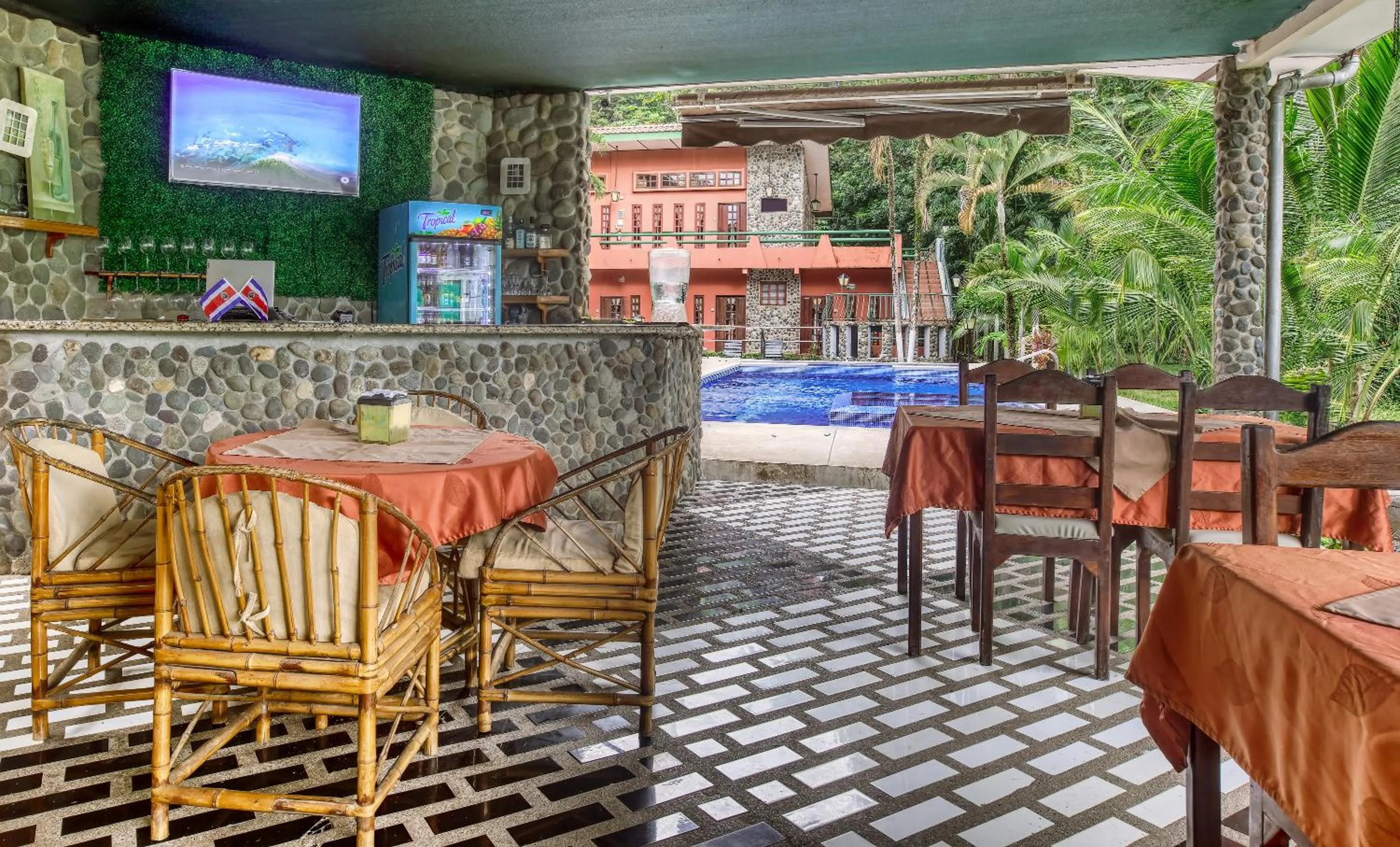 Seating area in Hotel Playa Bejuco