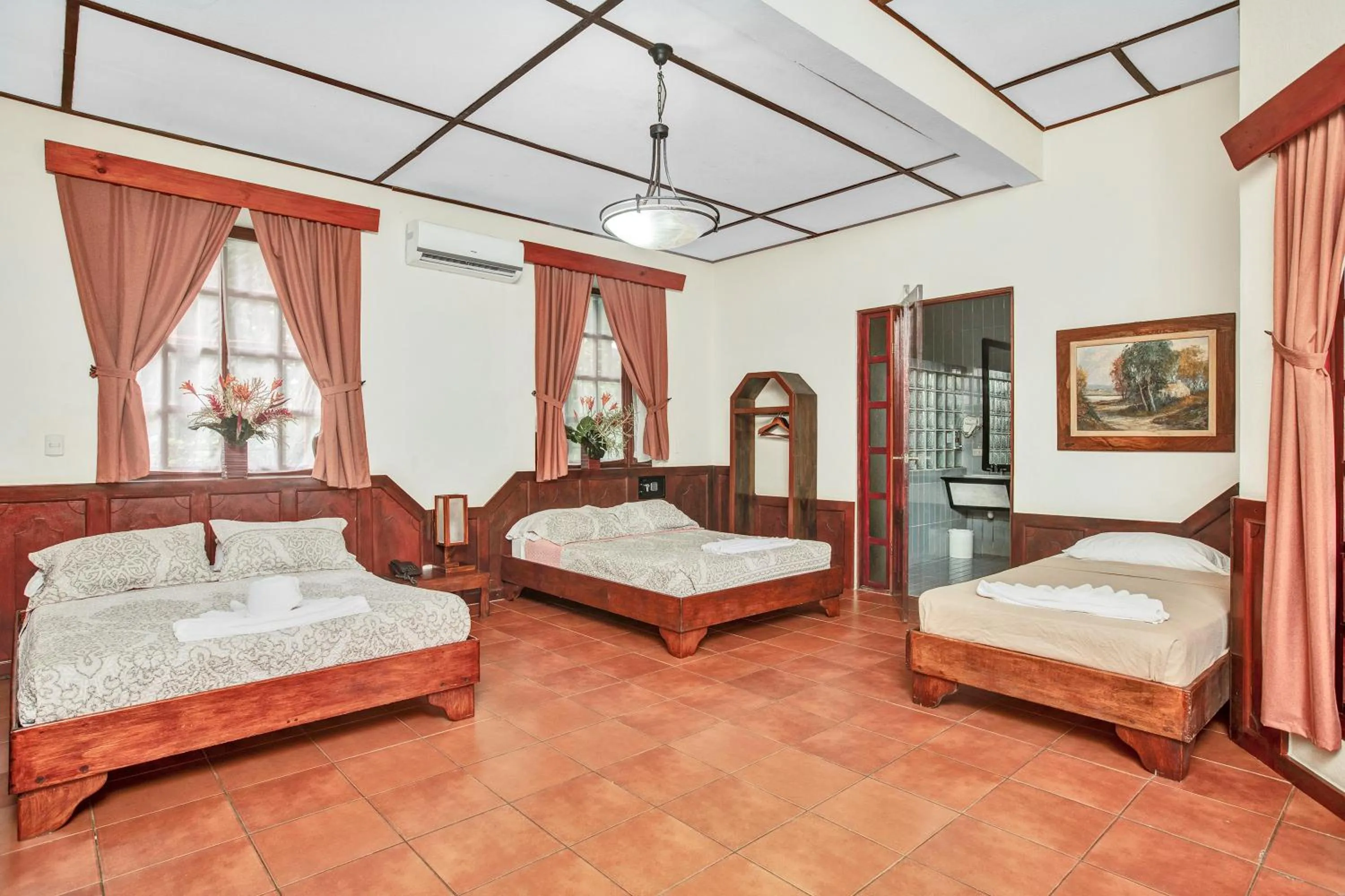 View (from property/room), Bed in Hotel Playa Bejuco