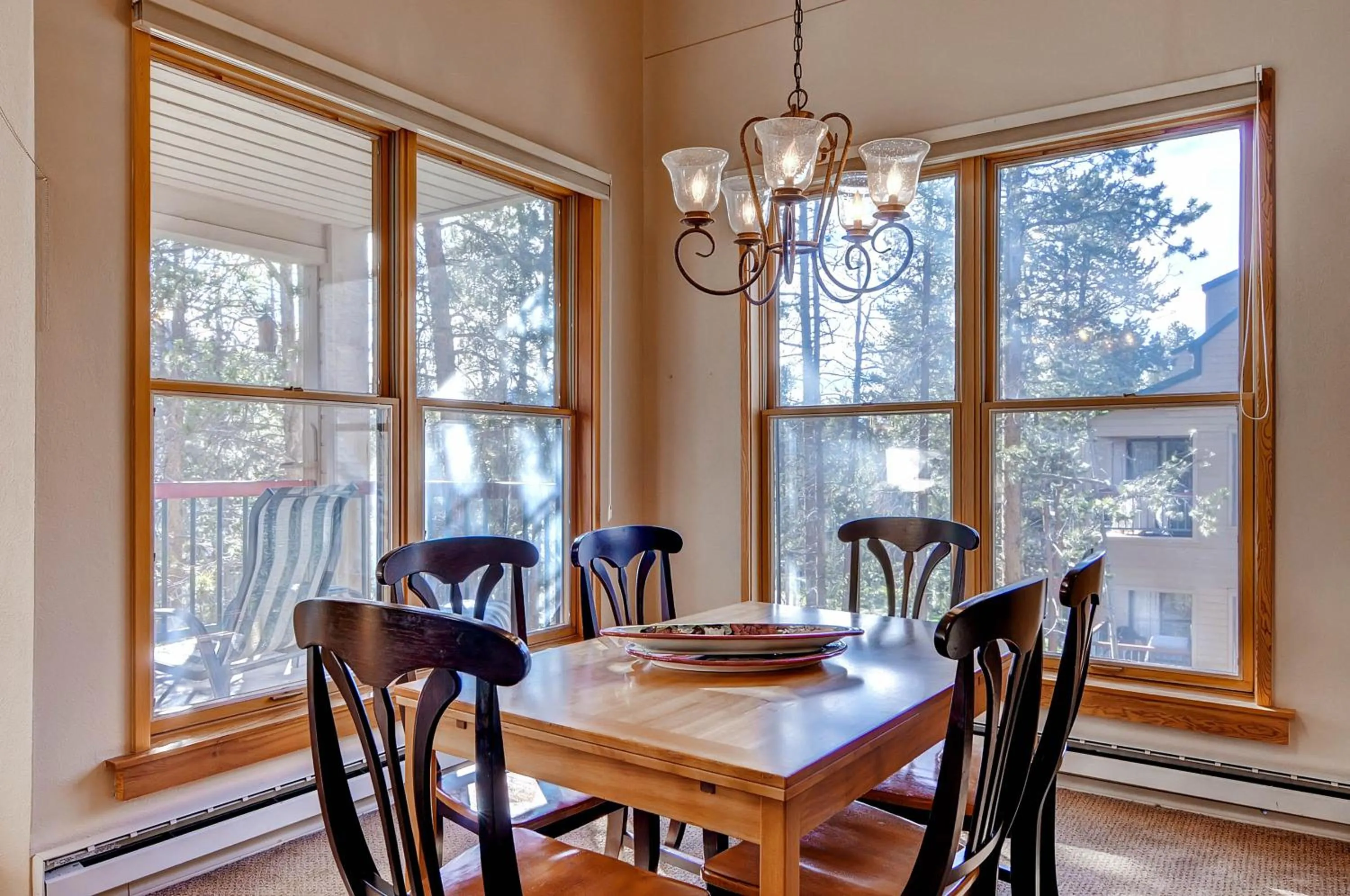 Dining area in Aspen Ridge Condominiums by Vail Resorts