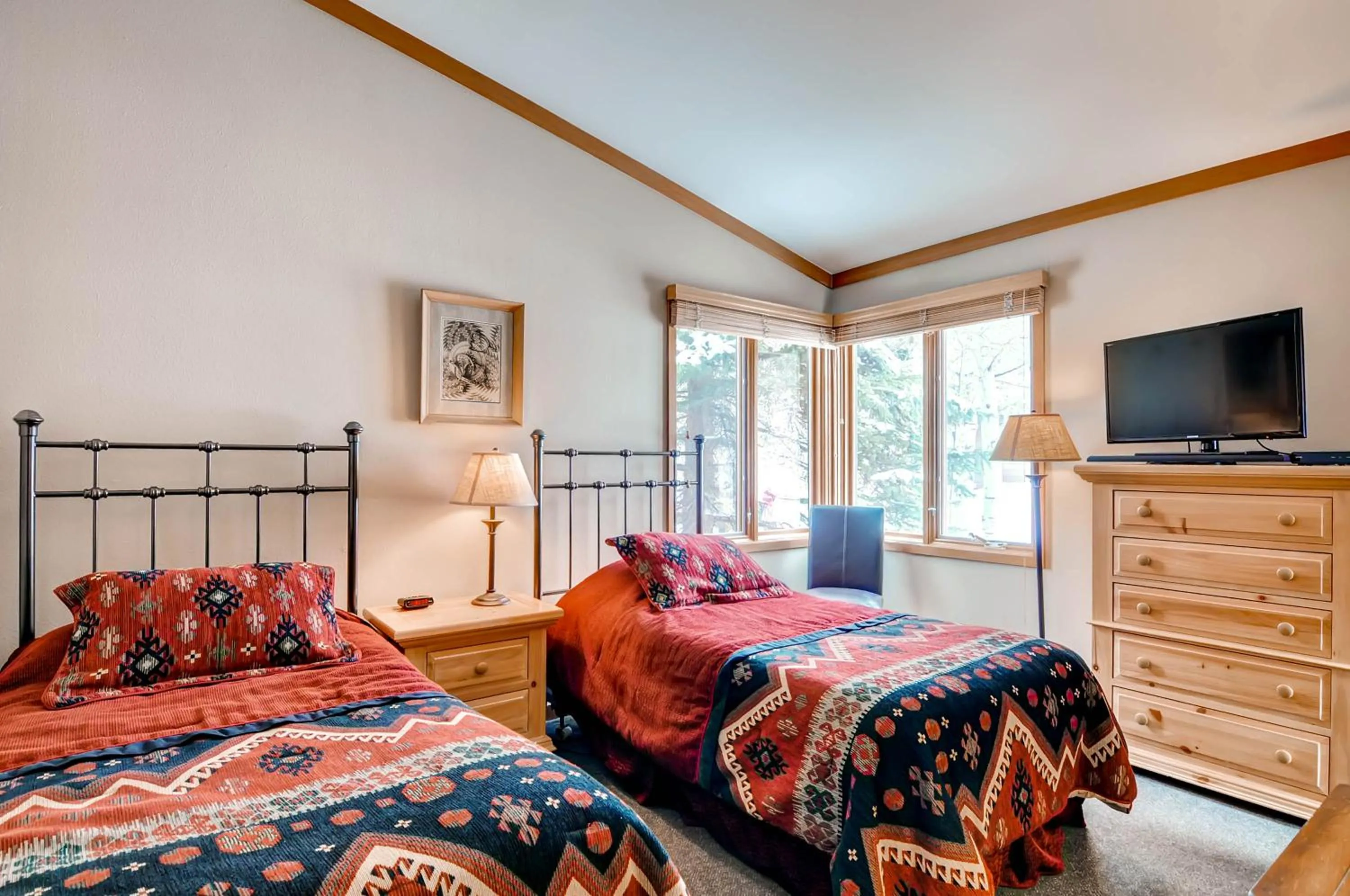 Bedroom, Bed in Aspen Ridge Condominiums by Vail Resorts