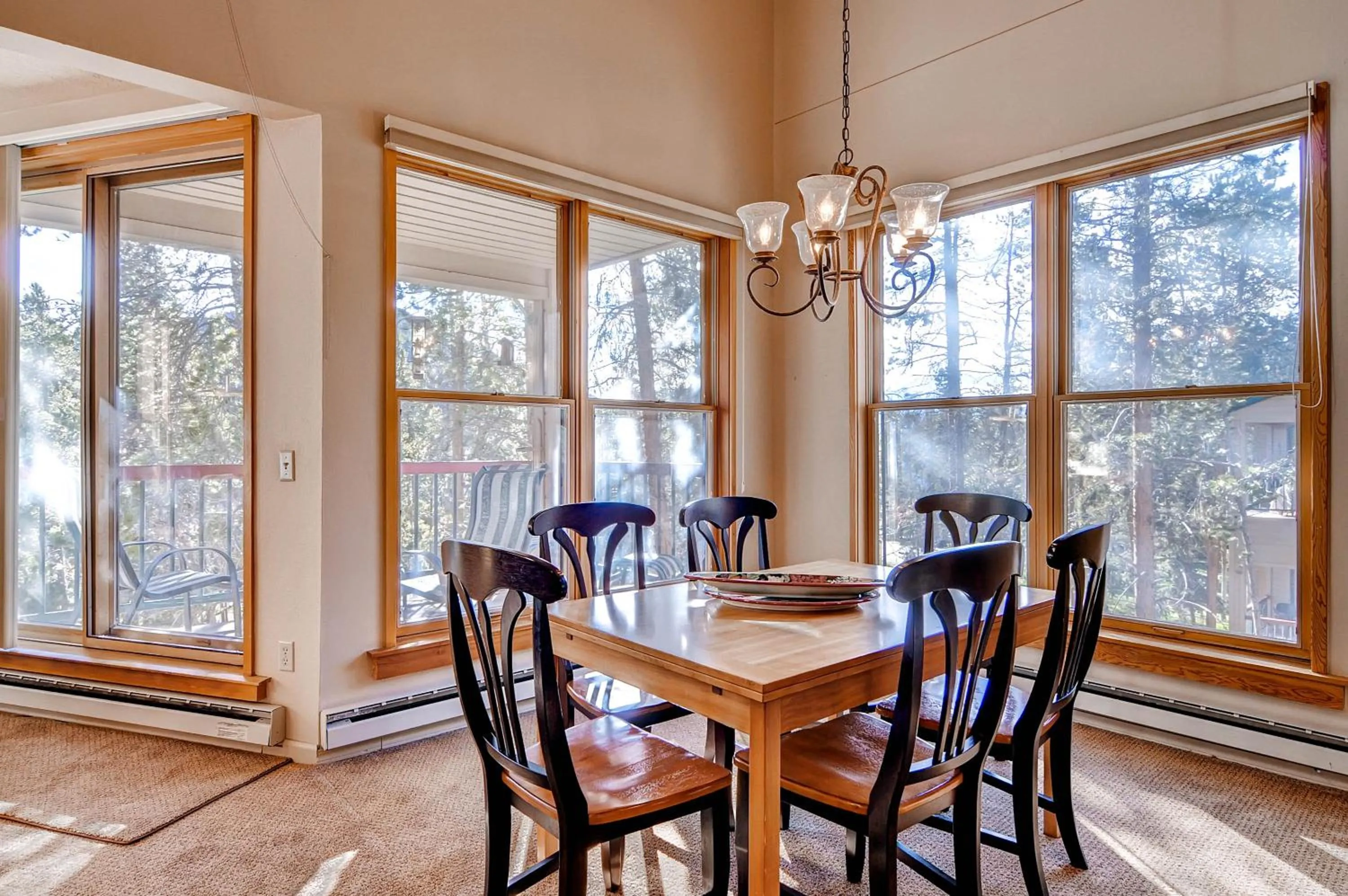 Dining area in Aspen Ridge Condominiums by Vail Resorts