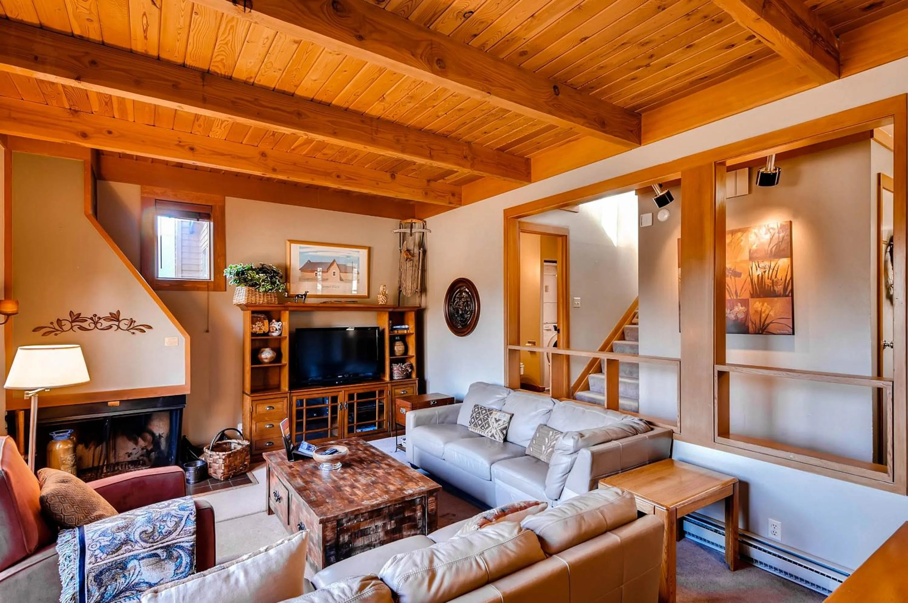 Aspen Ridge Condominiums by Vail Resorts