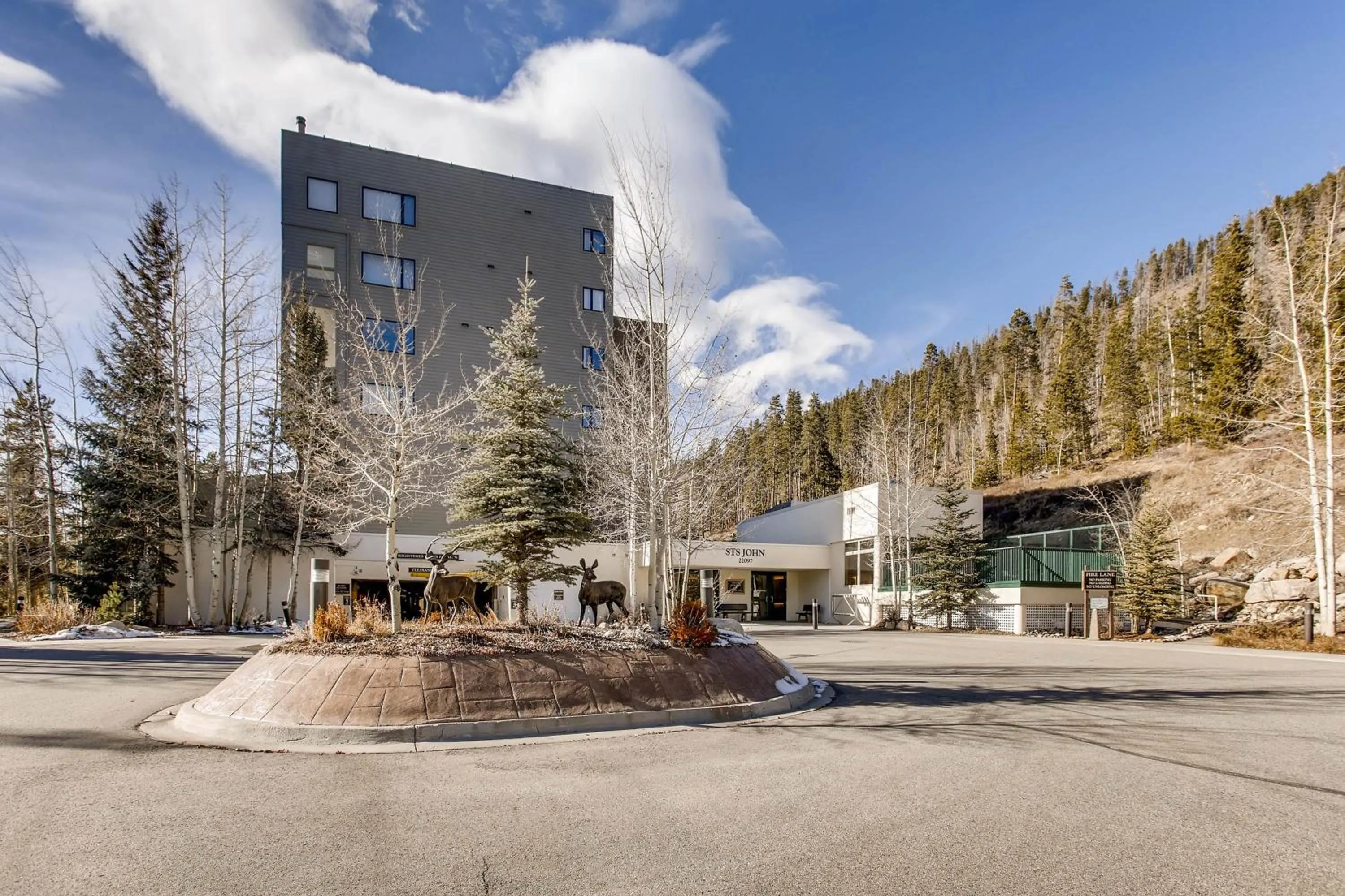 Aspen Ridge Condominiums by Vail Resorts