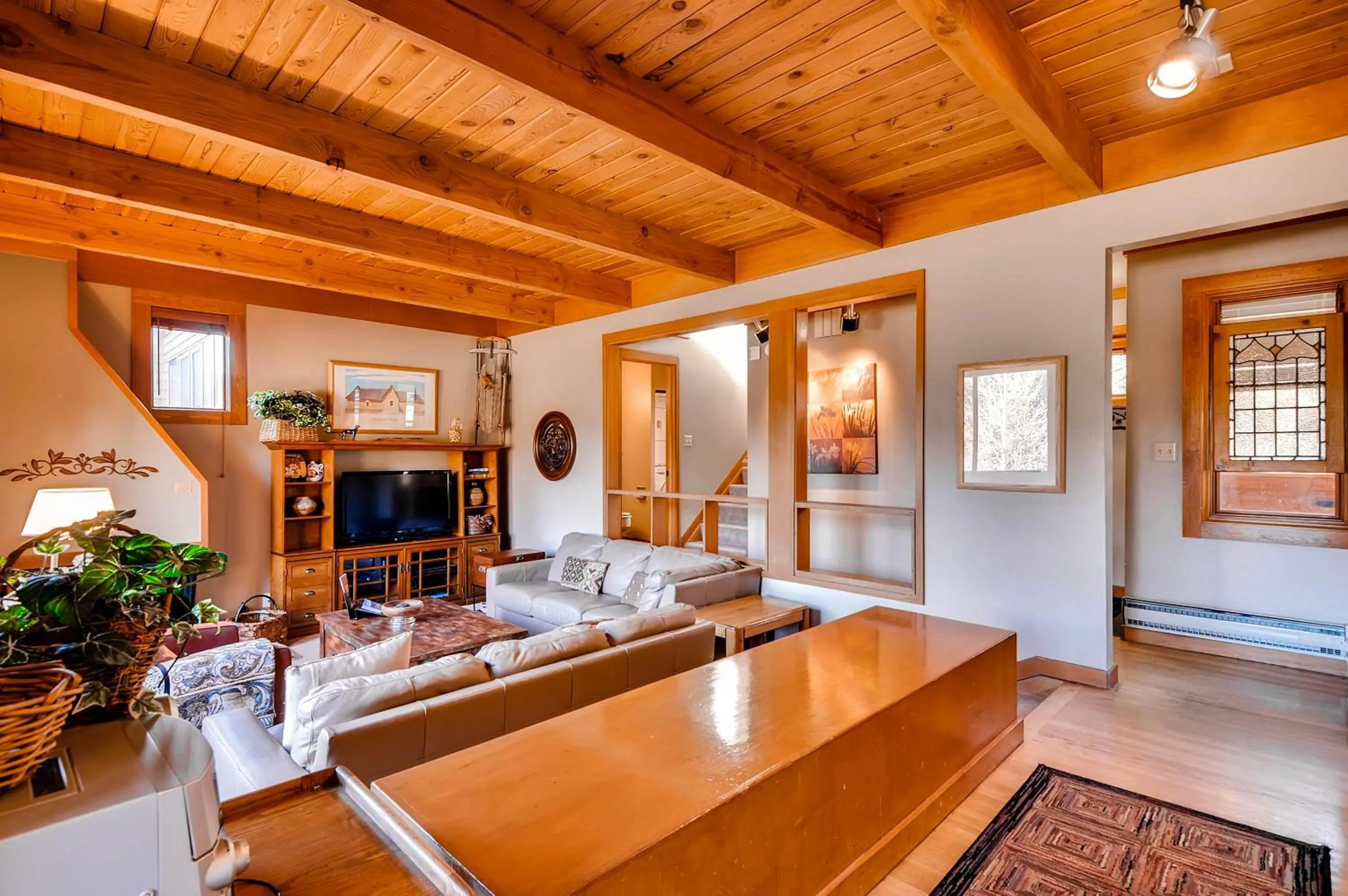 Aspen Ridge Condominiums by Vail Resorts