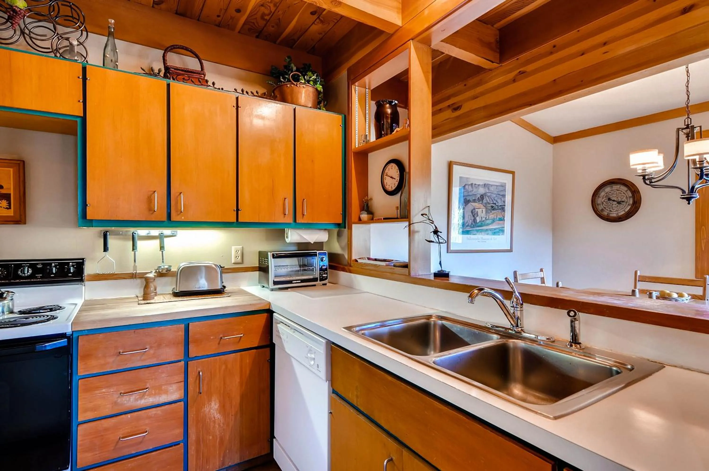 Aspen Ridge Condominiums by Vail Resorts