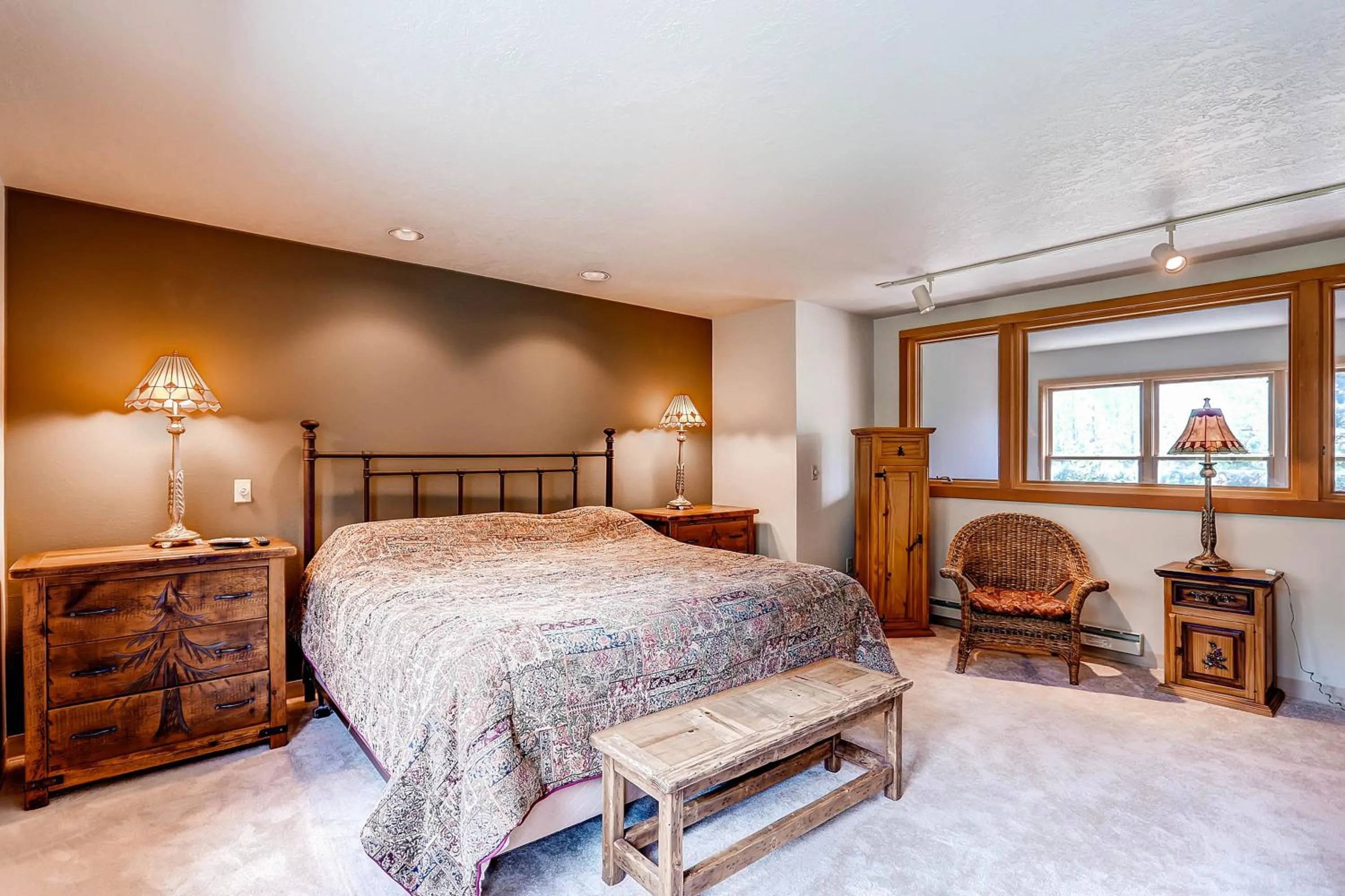 Bedroom, Bed in Aspen Ridge Condominiums by Vail Resorts