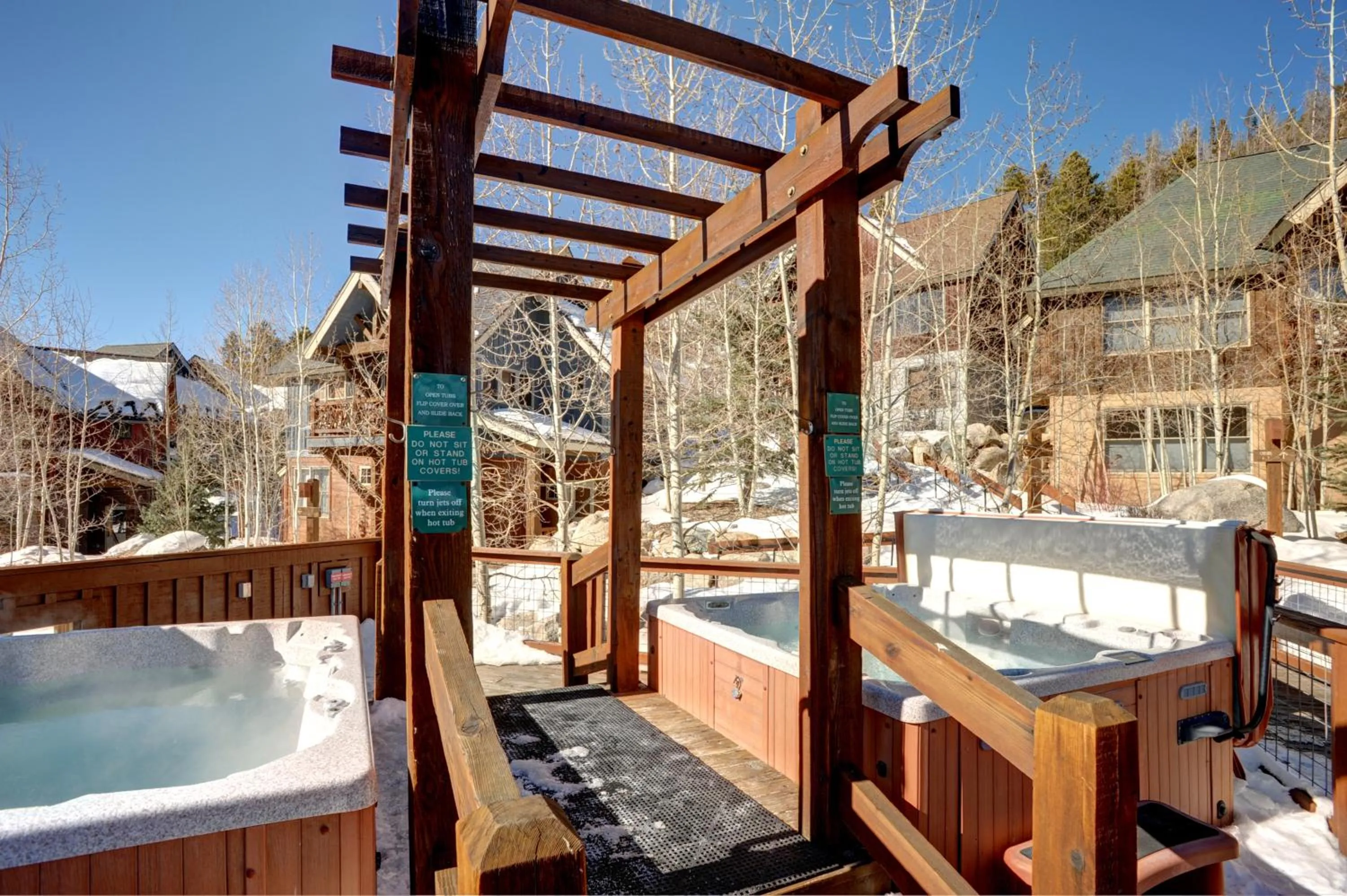 Hot Tub in Aspen Ridge Condominiums by Vail Resorts