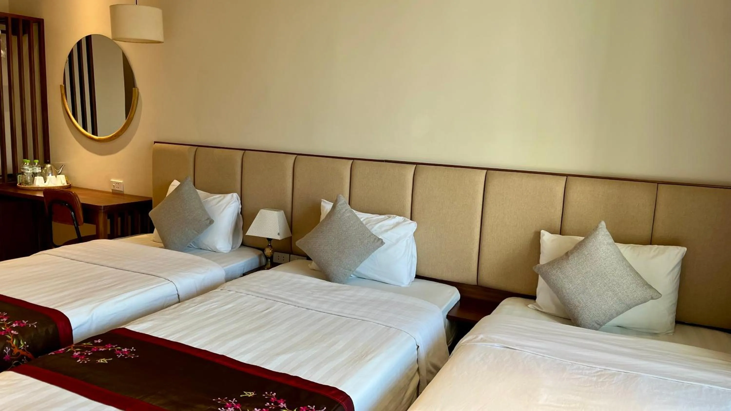 Bed in Hanoi Street Hotel